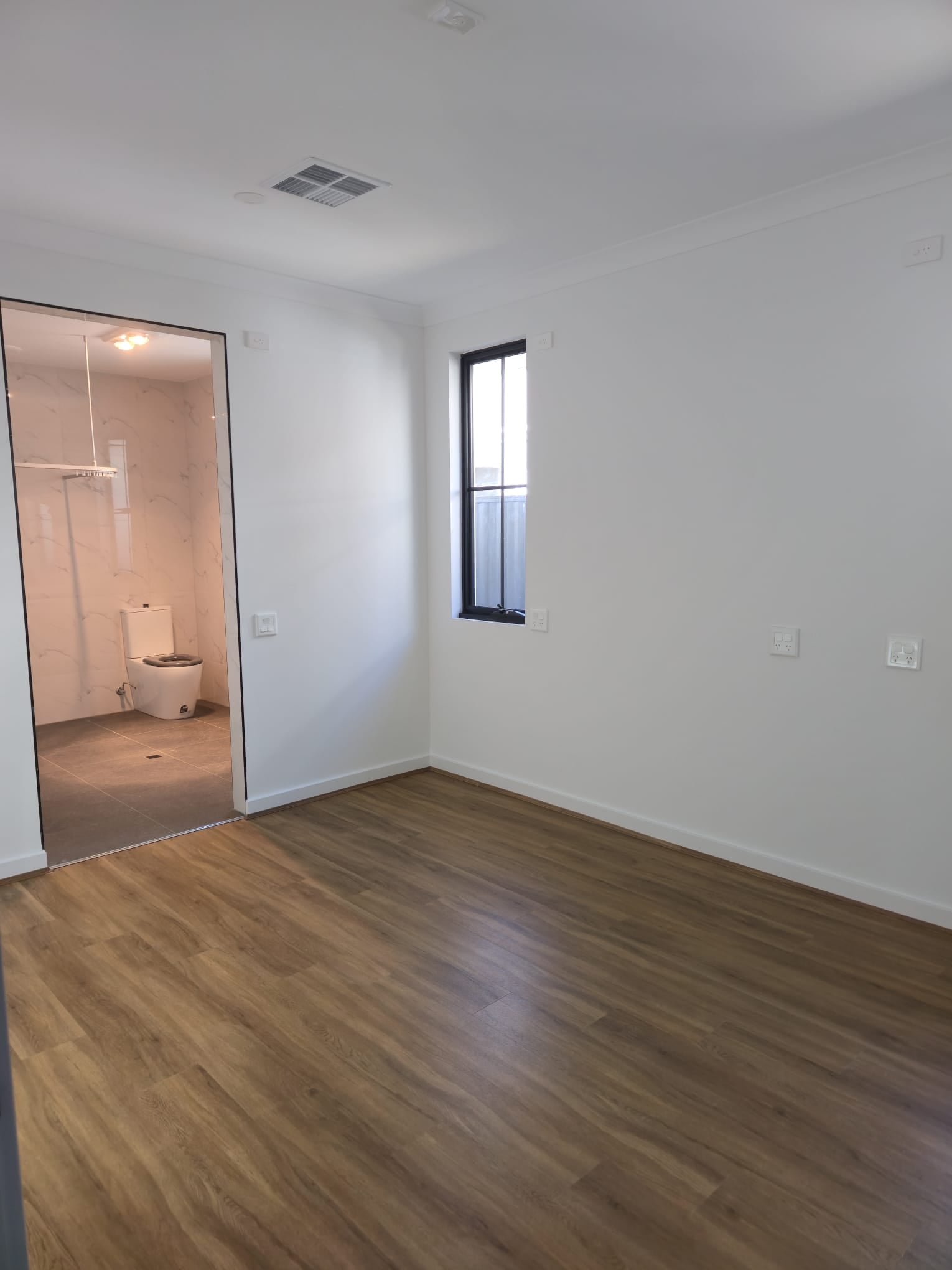 1 Larks avenue Seaton 5023 — Home image 2