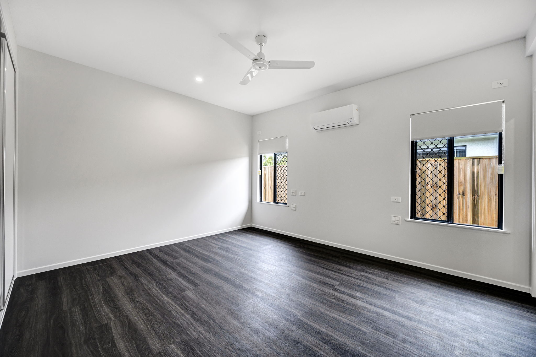 2 HPS Rooms + OOA + Media Room, Available now in Bohle Plains! — Home image 10