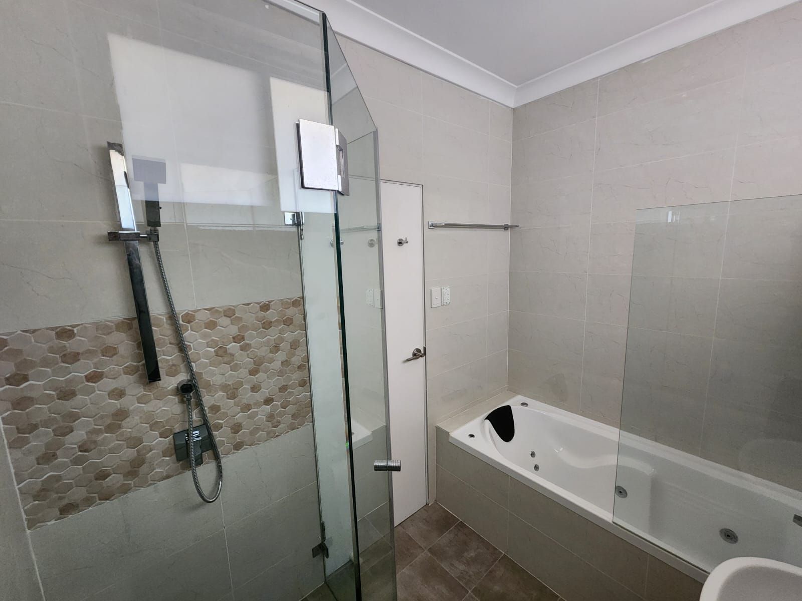 Mays Hill Accommodation — Home image 5