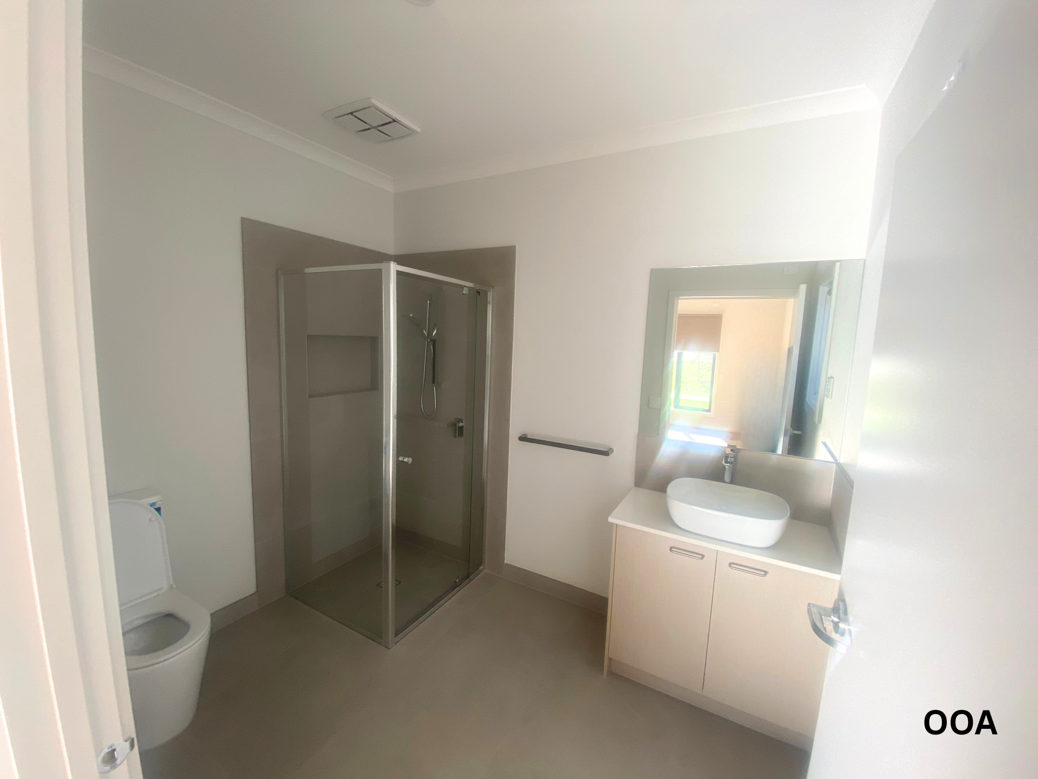 LANDRIDGE HPS & VILLA - Doreen, Victoria — Home image 15