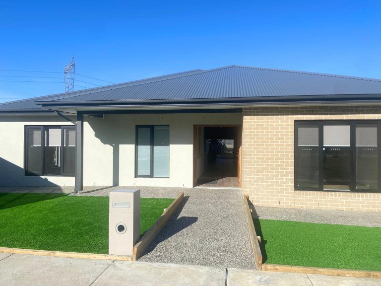 Doreen, Victoria - HPS & Villa — Home image 2