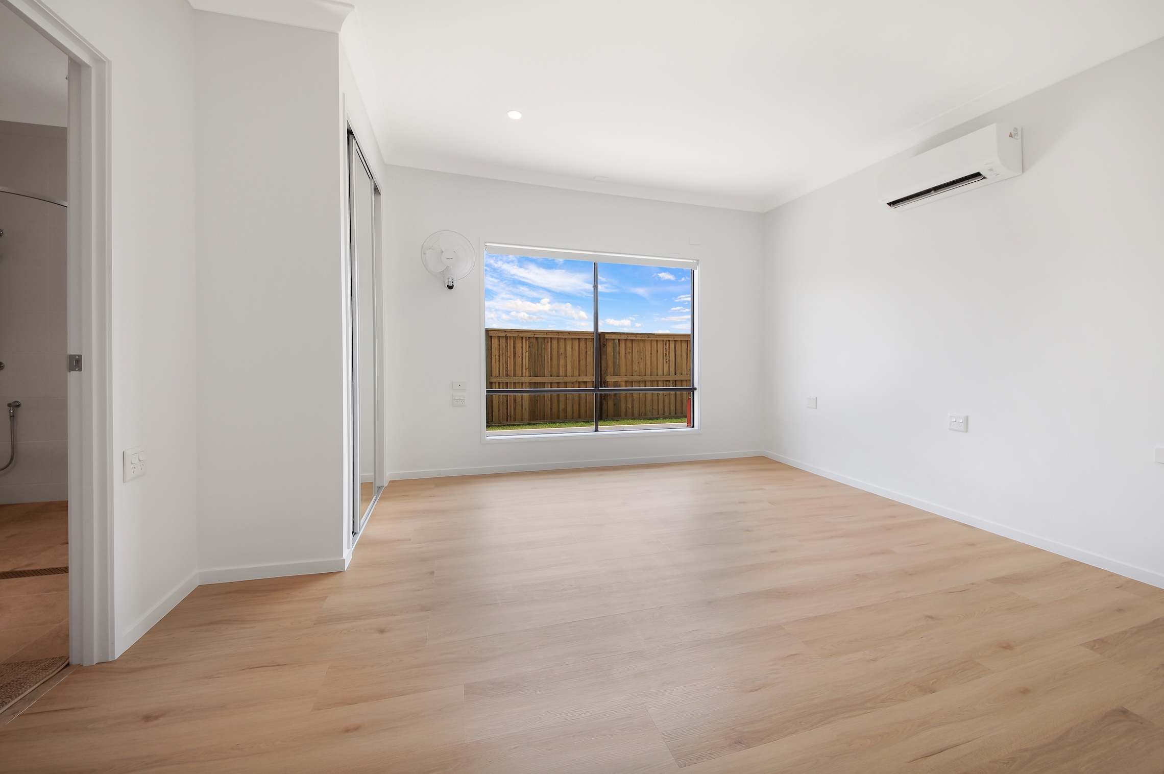 Modern Spacious HPS Home! — Home image 7