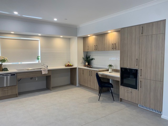 Modern 3-Bedroom home with 2 Vacancies available NOW! — Home image 2