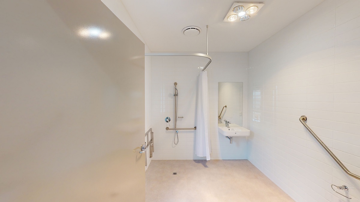 Modern 3-Bedroom home with 2 Vacancies available NOW! — Home image 5