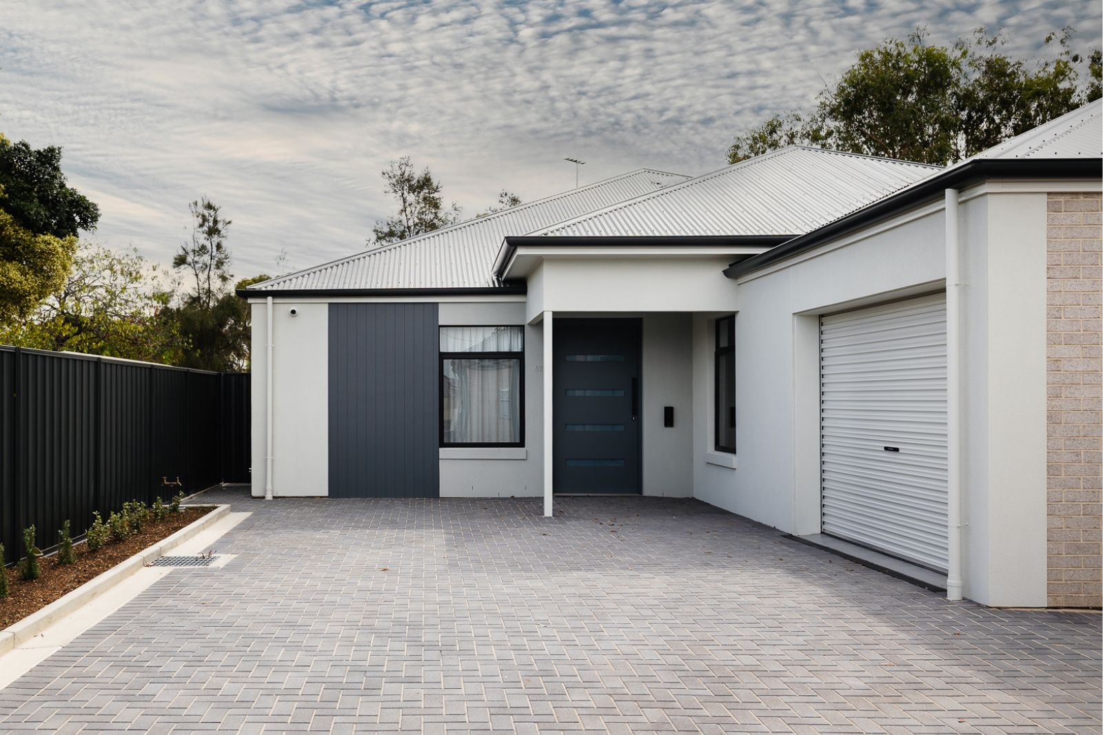 Beach-side Luxury 3-Bedroom Home for Sharing with OOA - and Separate Individual Villa. Disability Accommodation — Home image 6