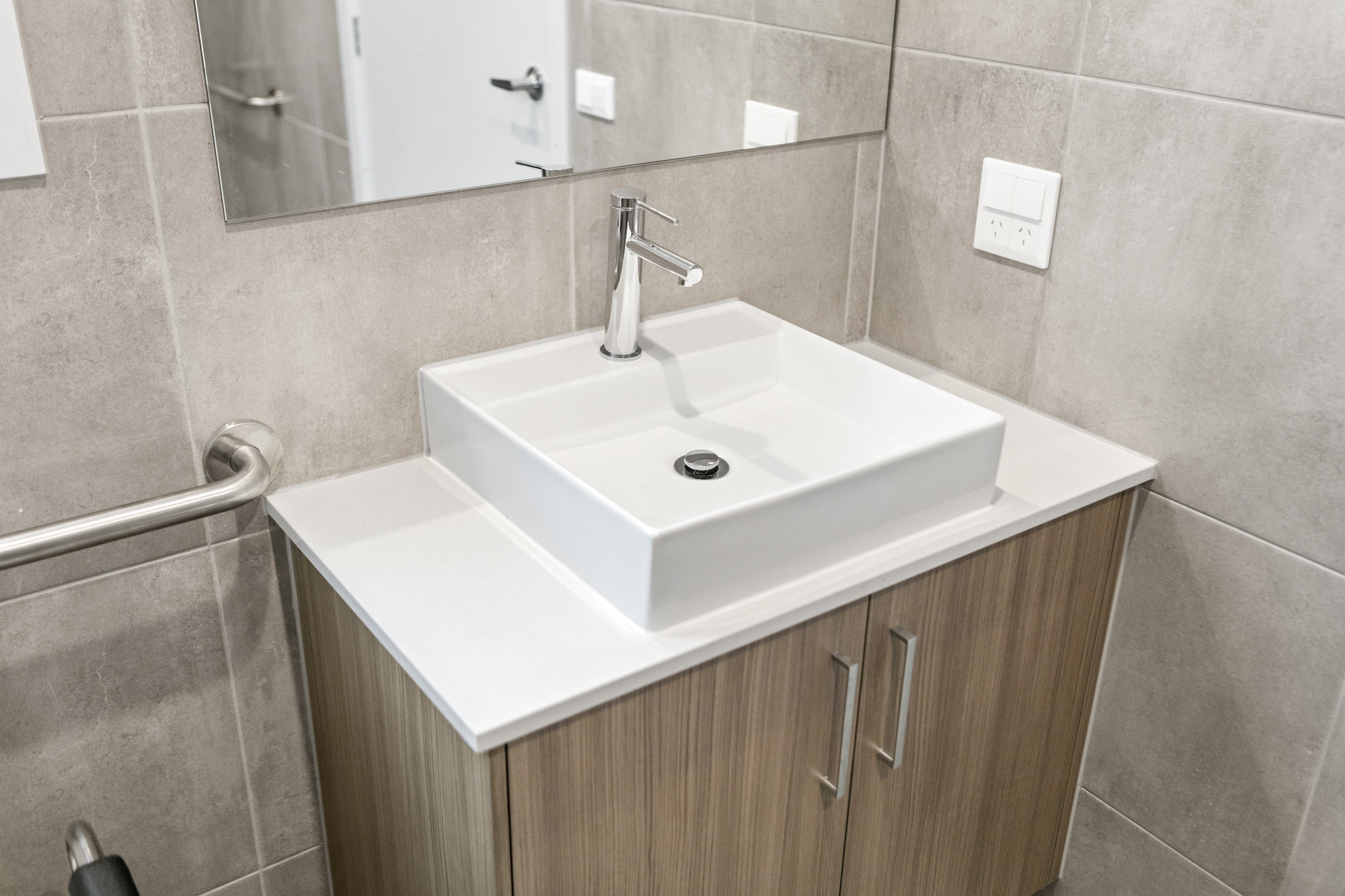 Super Robust Living — Engineered for Calm, Stability & Everyday Independence — Home image 12
