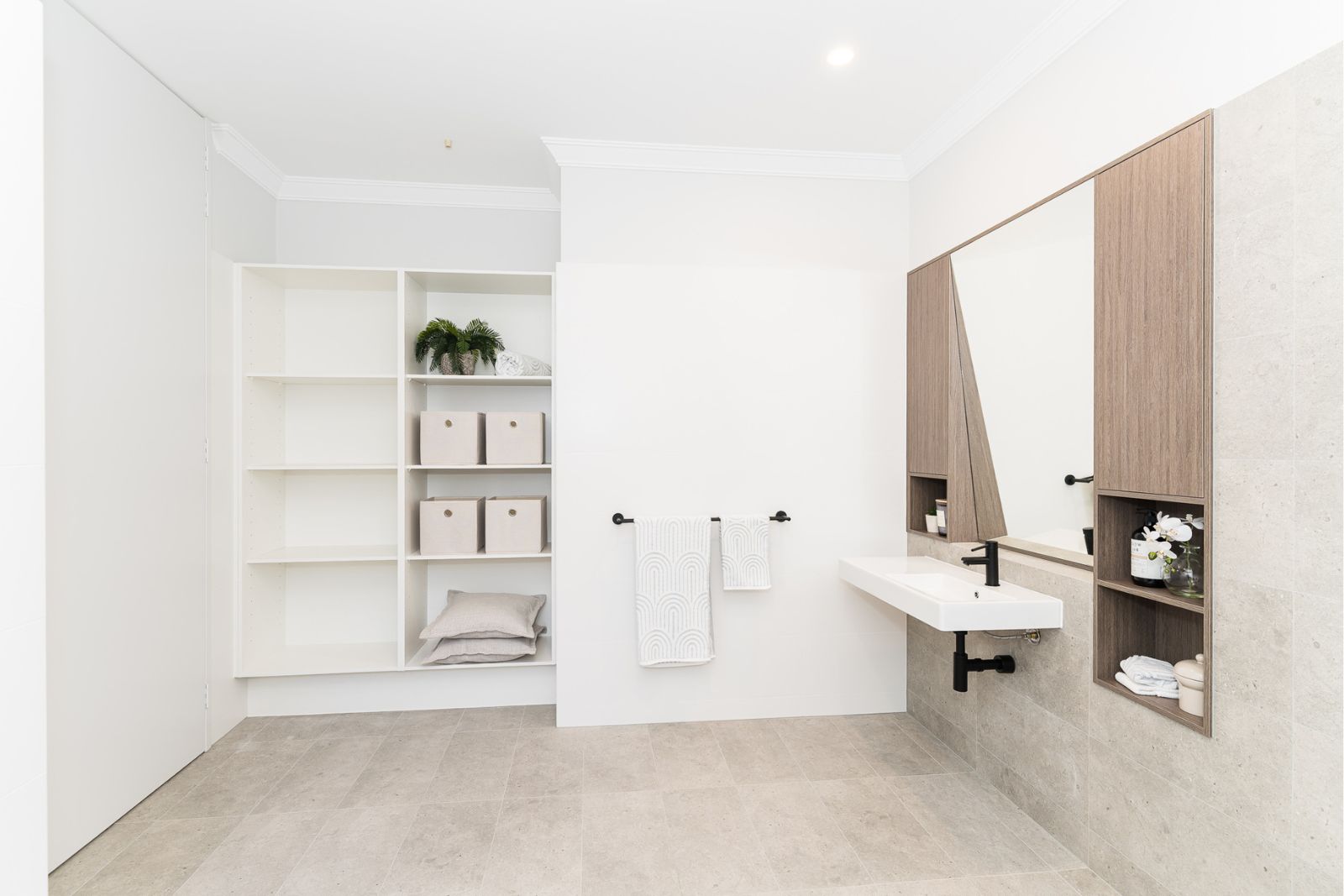 Premium 3-Bedroom SDA Home with separate 2-bedroom Villa for 1 Participant Disability Accommodation — Home image 3