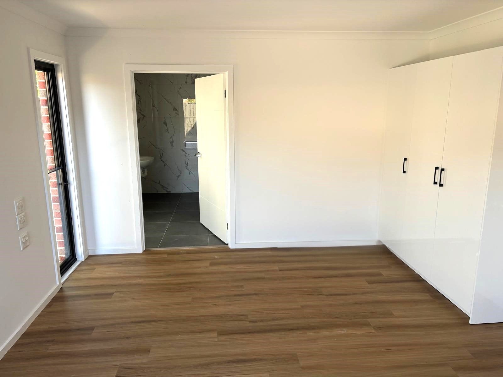 🏡 Modern SDA Townhouse Near Dandenong – Improved Livability ✅ Comfort, Convenience & Care! 🌿 — Home image 7