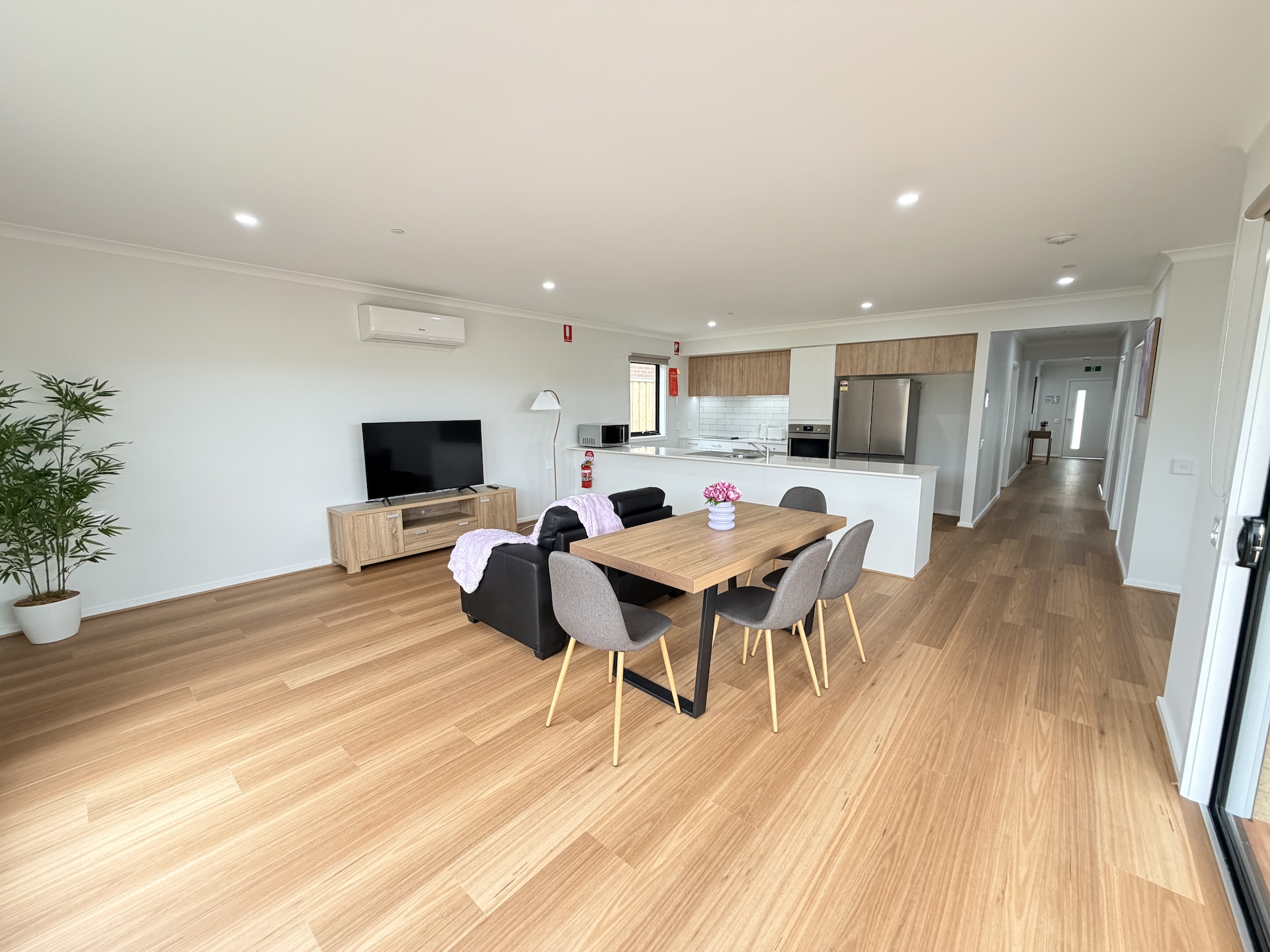 Discover Comfort and Creativity in Cranbourne East — HPS SDA Home — Home image 2