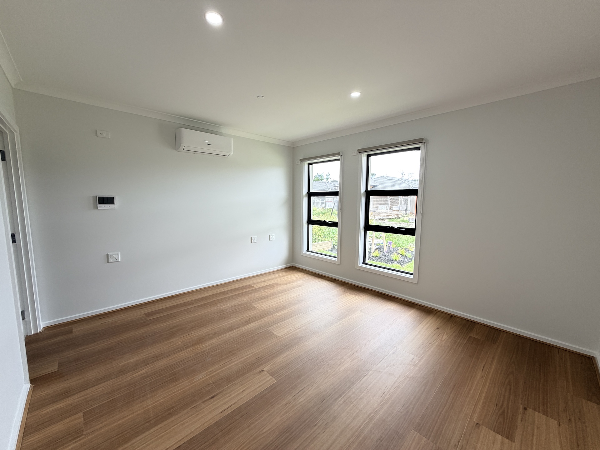 Discover Comfort and Creativity in Cranbourne East — HPS SDA Home — Home image 9