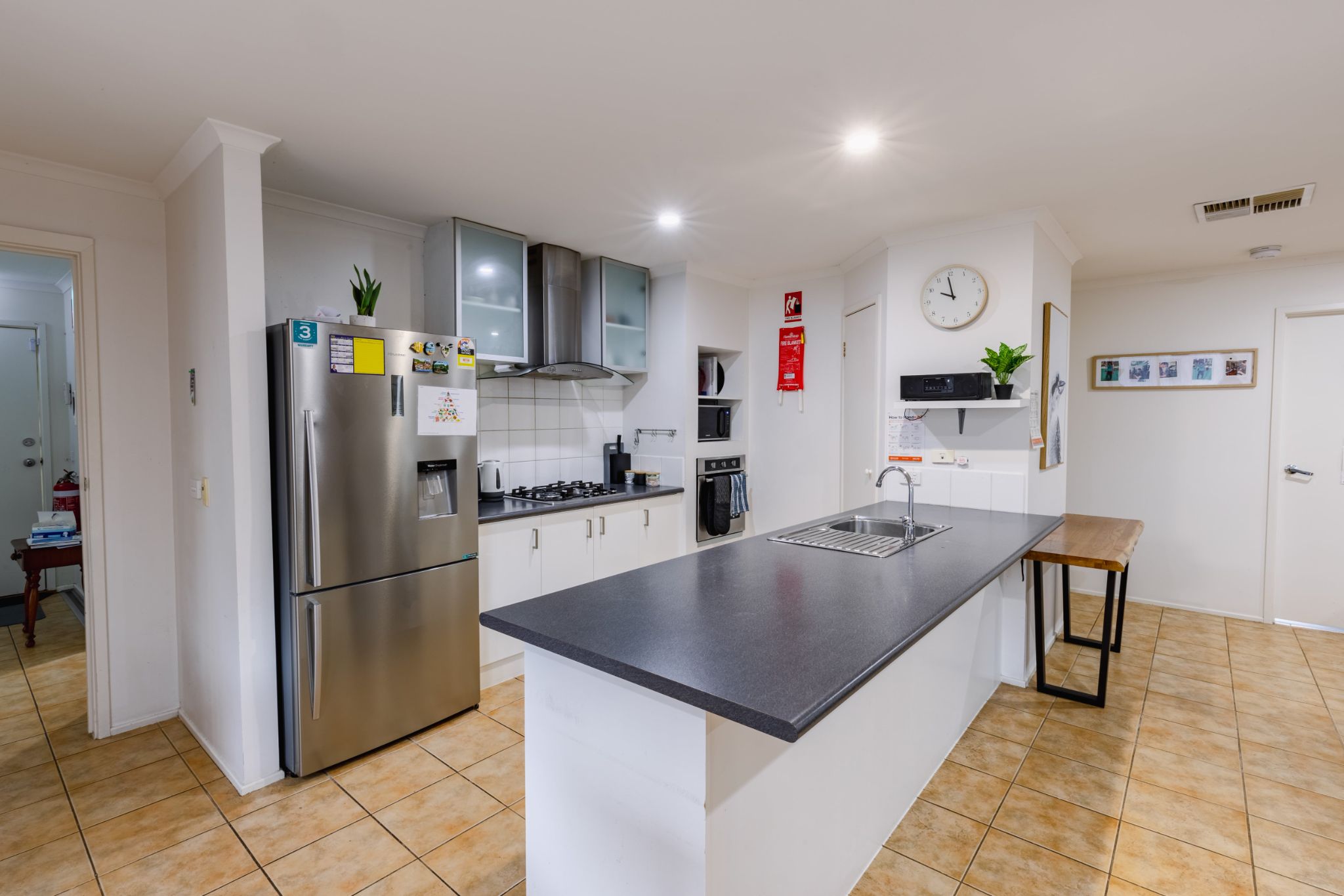 Comfortable & Social SIL Home in Cranbourne East with Garden Retreat — Home image 11