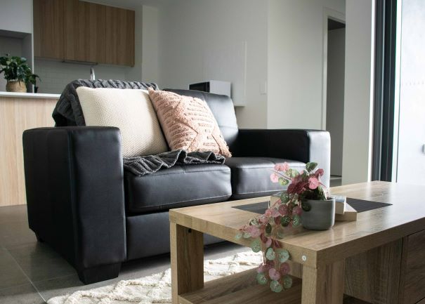 Spacious 3 bedroom Improved Liveability (IL) Apartment in Central Liverpool — Home image 5