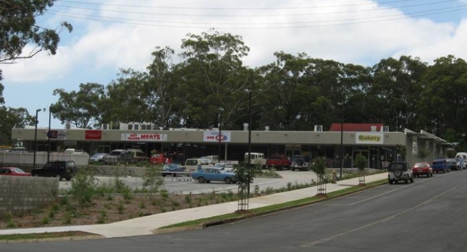 RUSSELL ISLAND, REDLAND CITY QLD – IMPROVED LIVEABILITY HOUSE — Home image 4