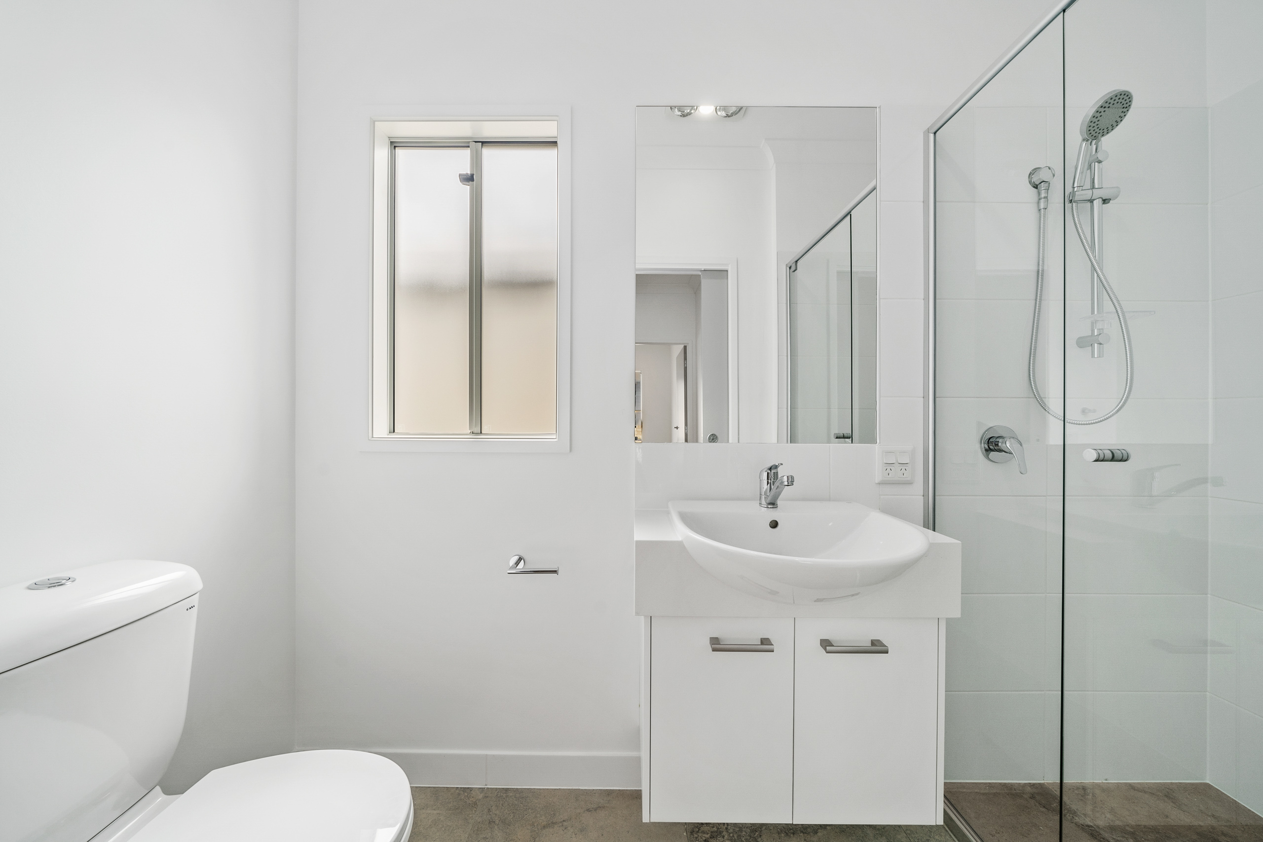 Beautiful North Brisbane HPS House! — Home image 2