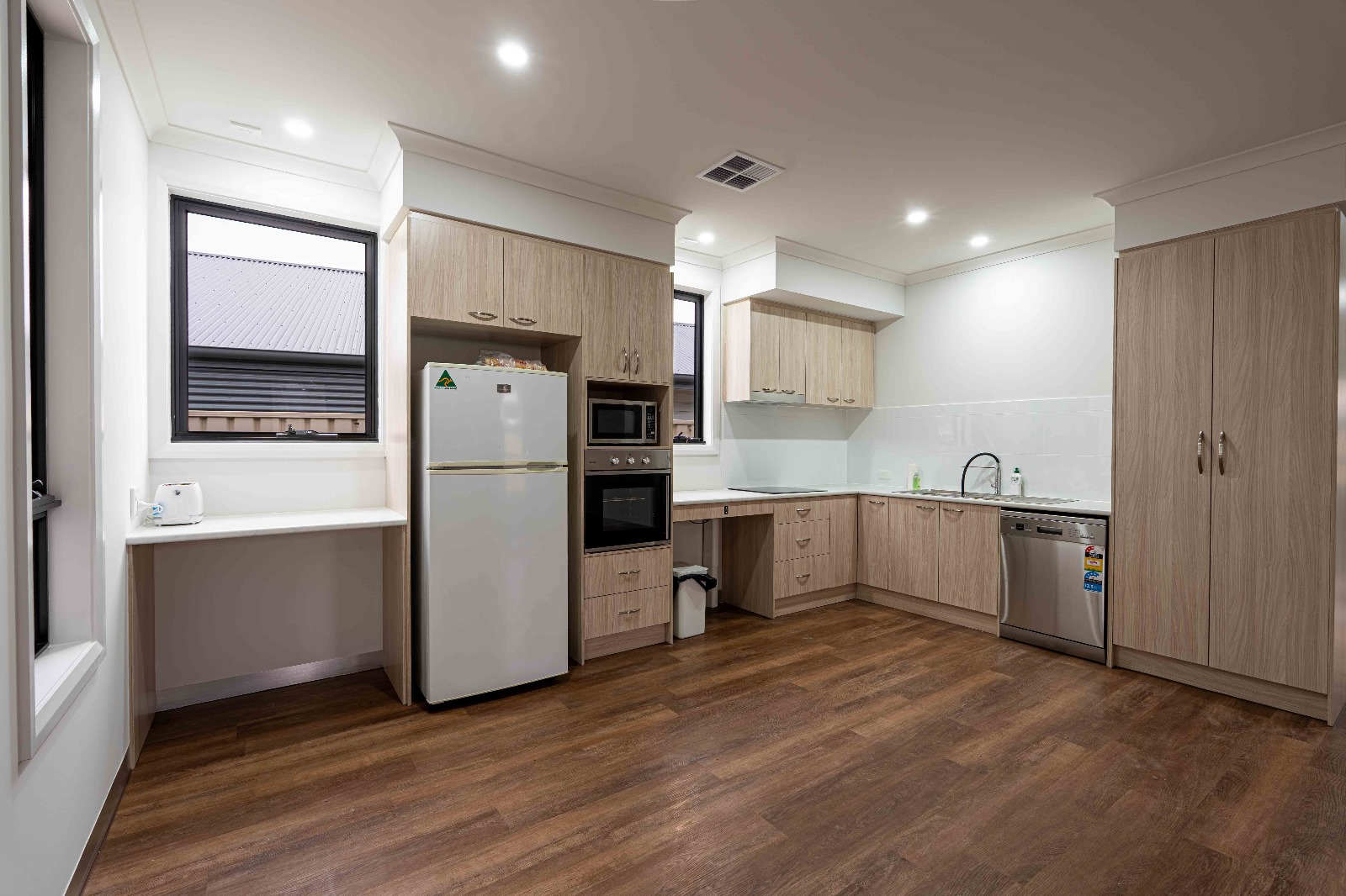 Robust House in Elizabeth Downs — Home image 2
