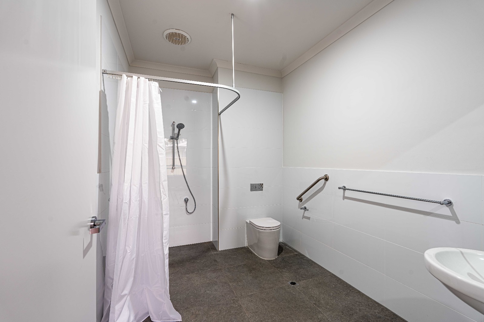 Robust House in Elizabeth Downs — Home image 5