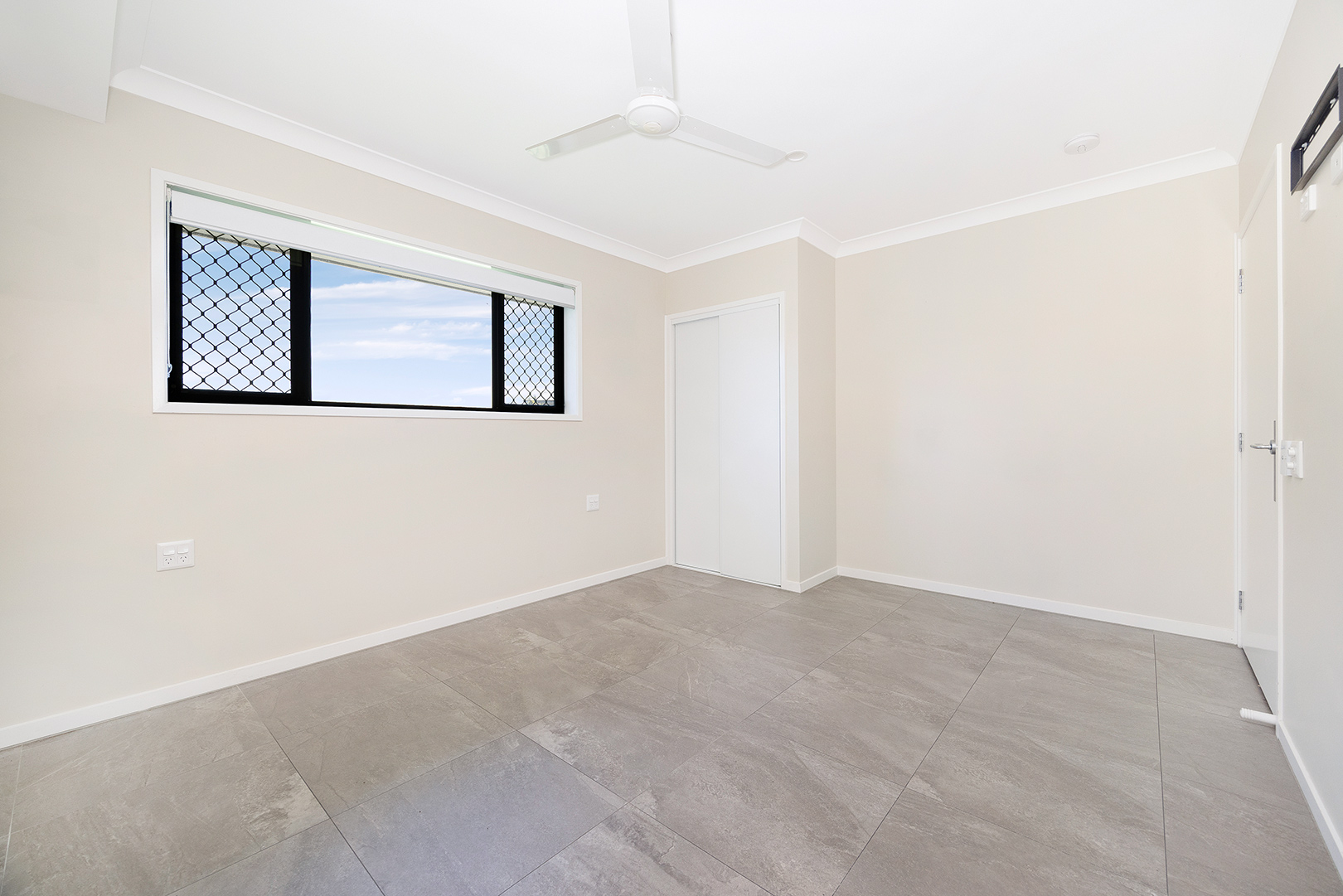 Collingwood Park Spacious 3-Bedroom High Physical Support SDA Home + OOA — Home image 6