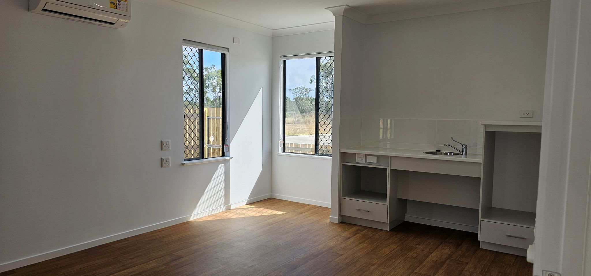 High Physical Support House, Townsville — Home image 2
