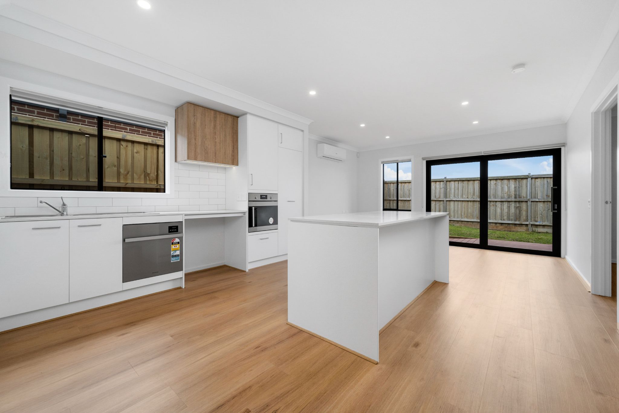 Angelic NDIS (SIL/MTA/STA)  4 Vacancies Available- Ready to Move In — Home image 8