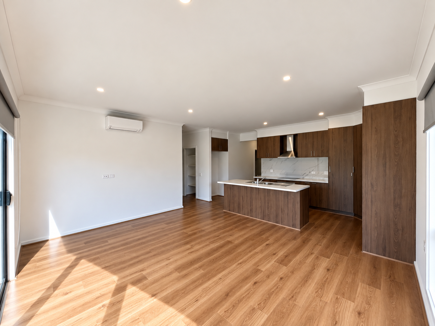 MINNAUNS, Lovely Banks, VIC - IL — Home image 3