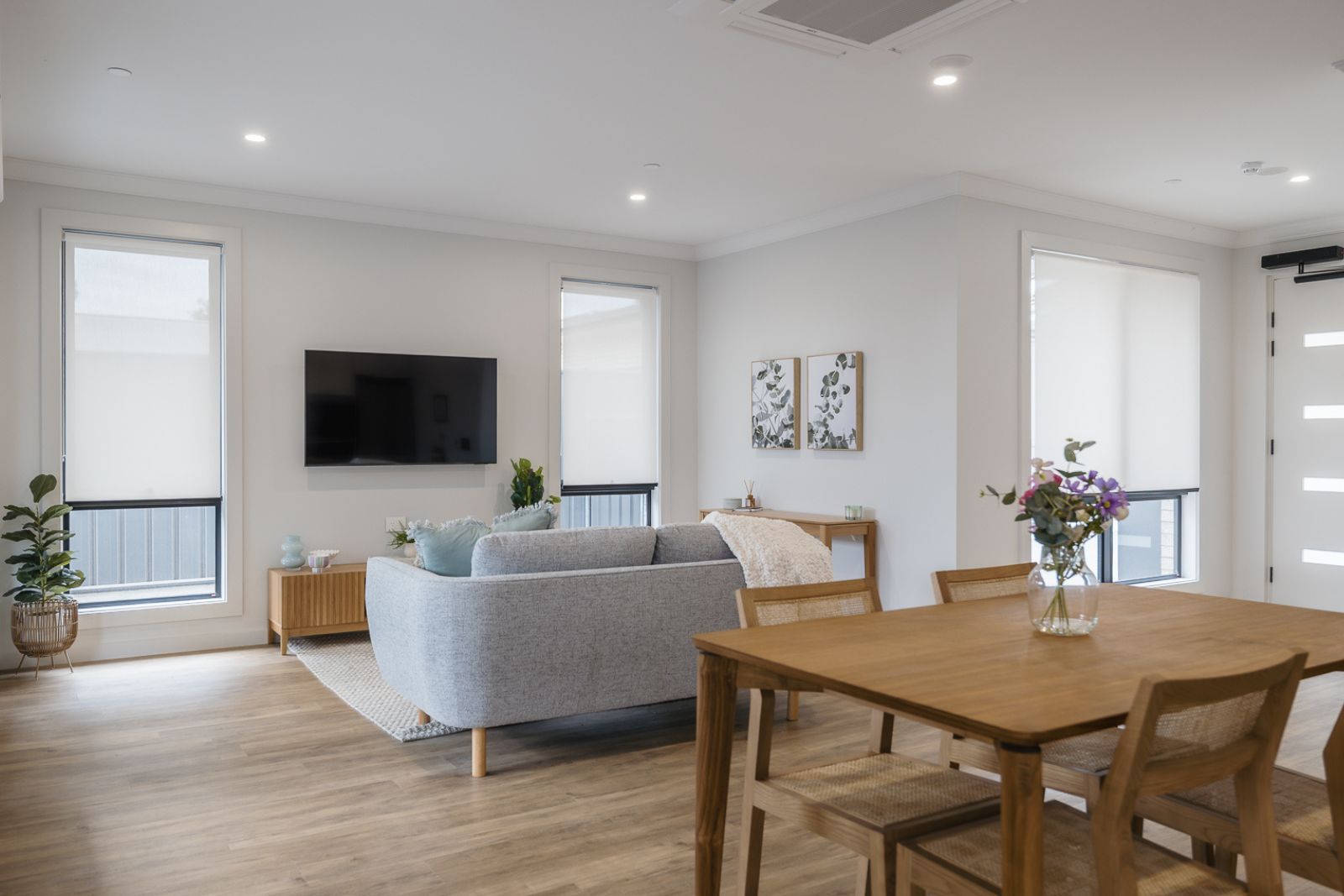 Share or Live Alone... Your choice in these TWO 2-bedroom SDA homes. Disability Accommodation — Home image 5
