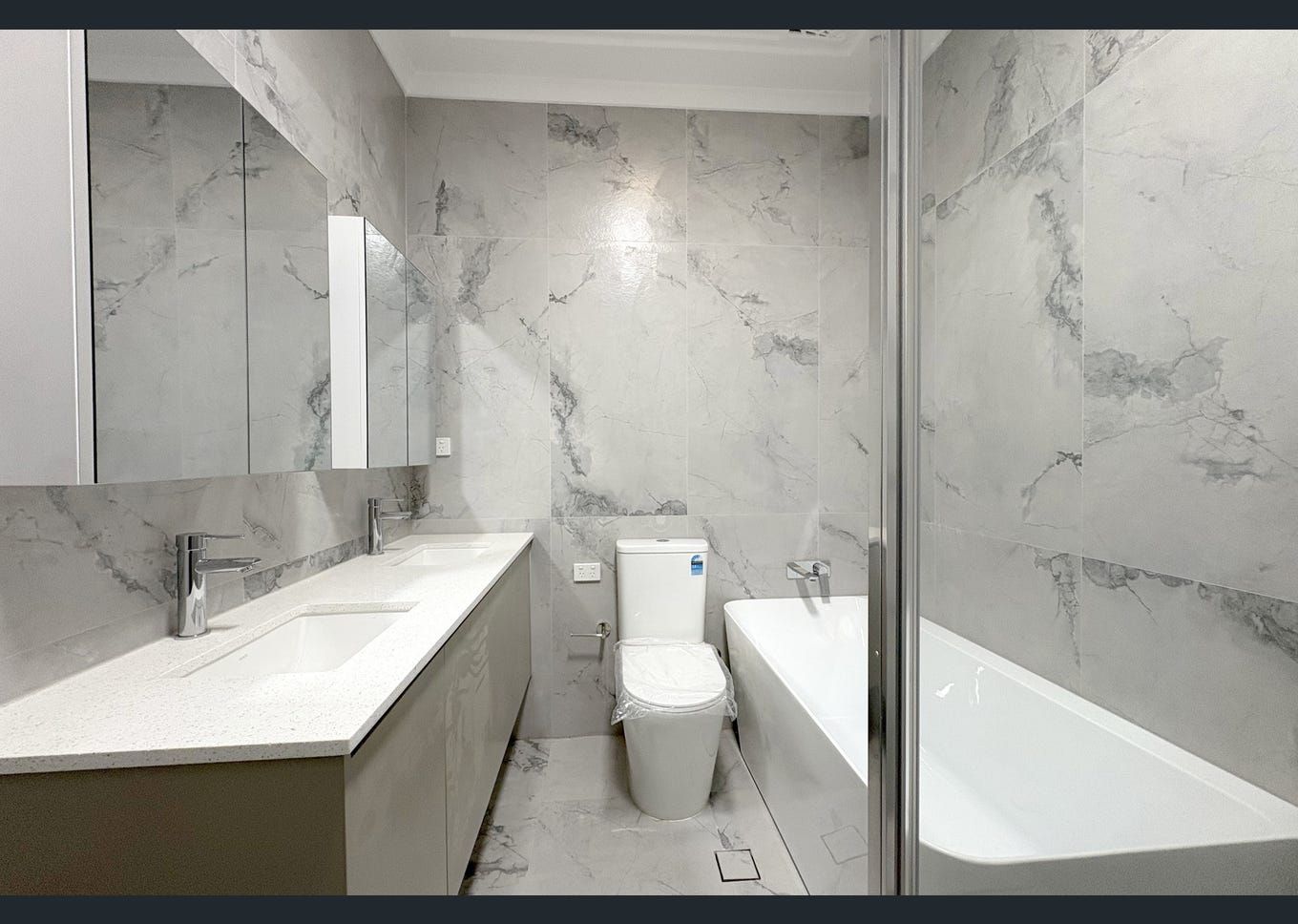 Stunning SIL Home in Eastwood — Home image 7
