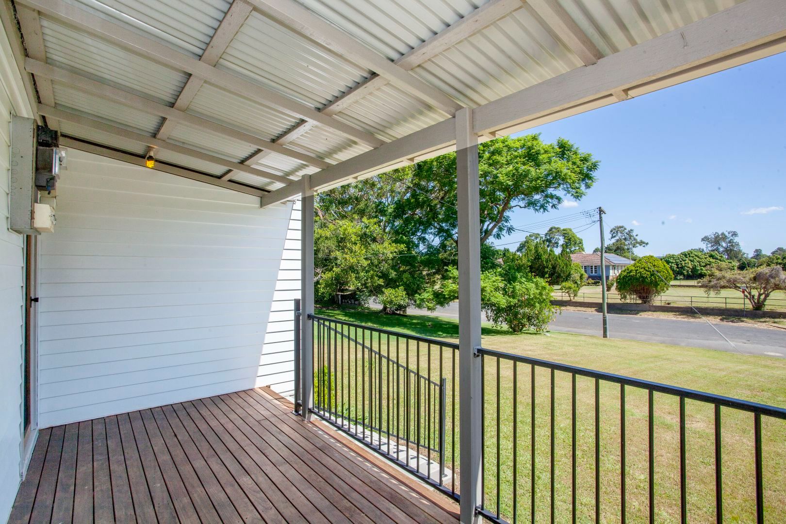 Taree Renovated home close to town SIL or STA — Home image 6