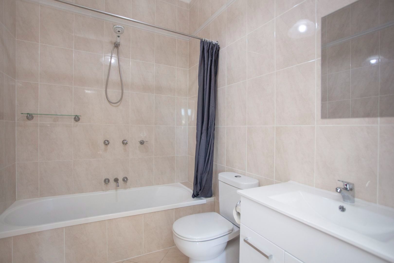 Taree Renovated home close to town SIL or STA — Home image 7