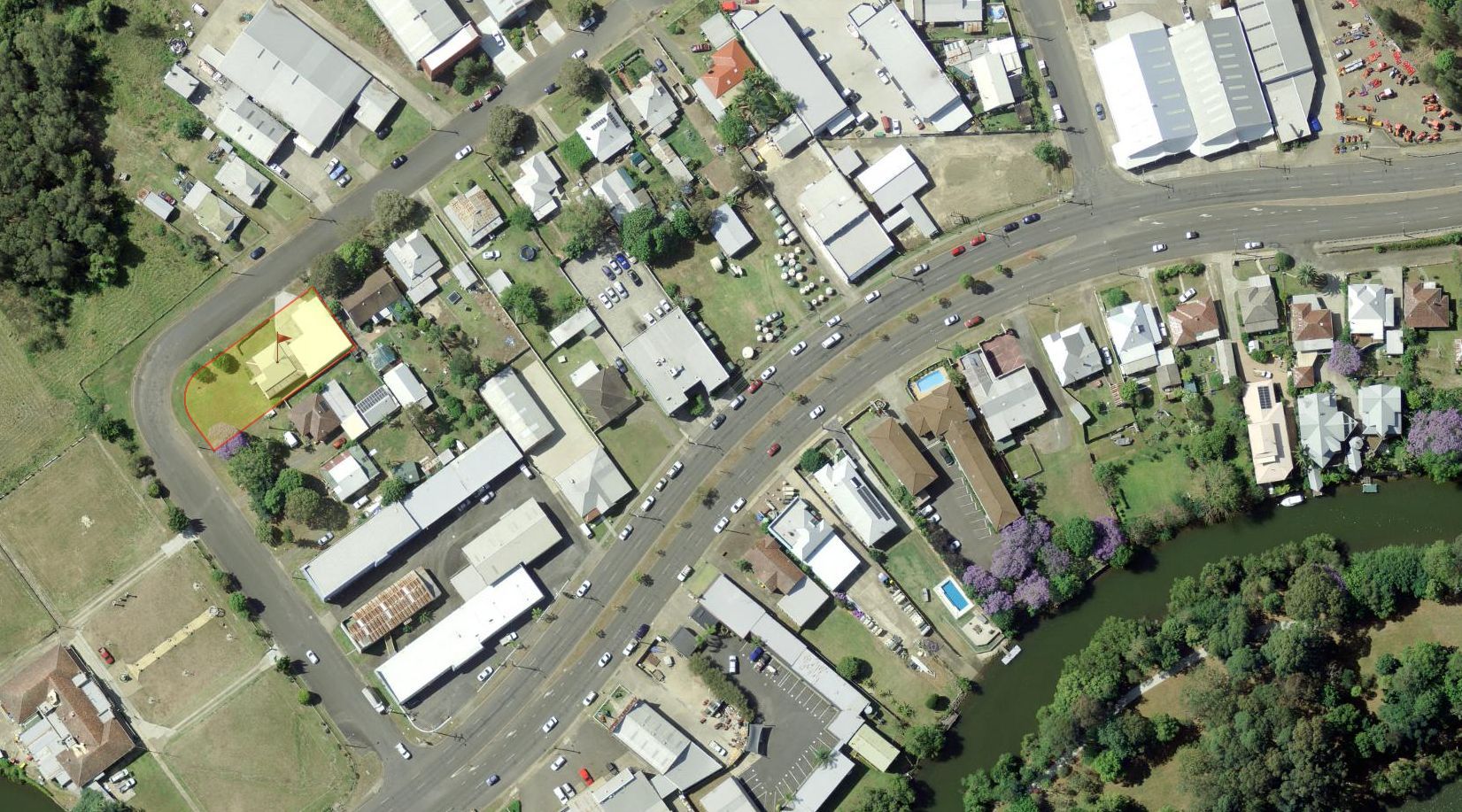 Taree Renovated home close to town SIL or STA — Home image 10