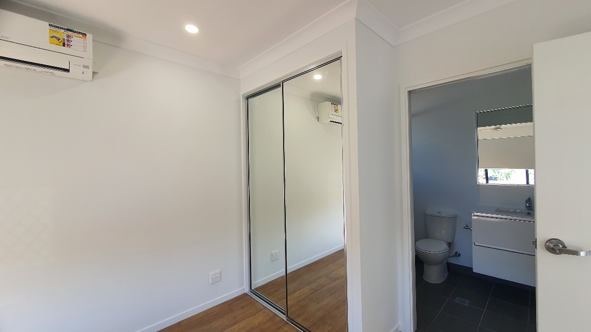 Buchanan St, Mount Louisa — Home image 3