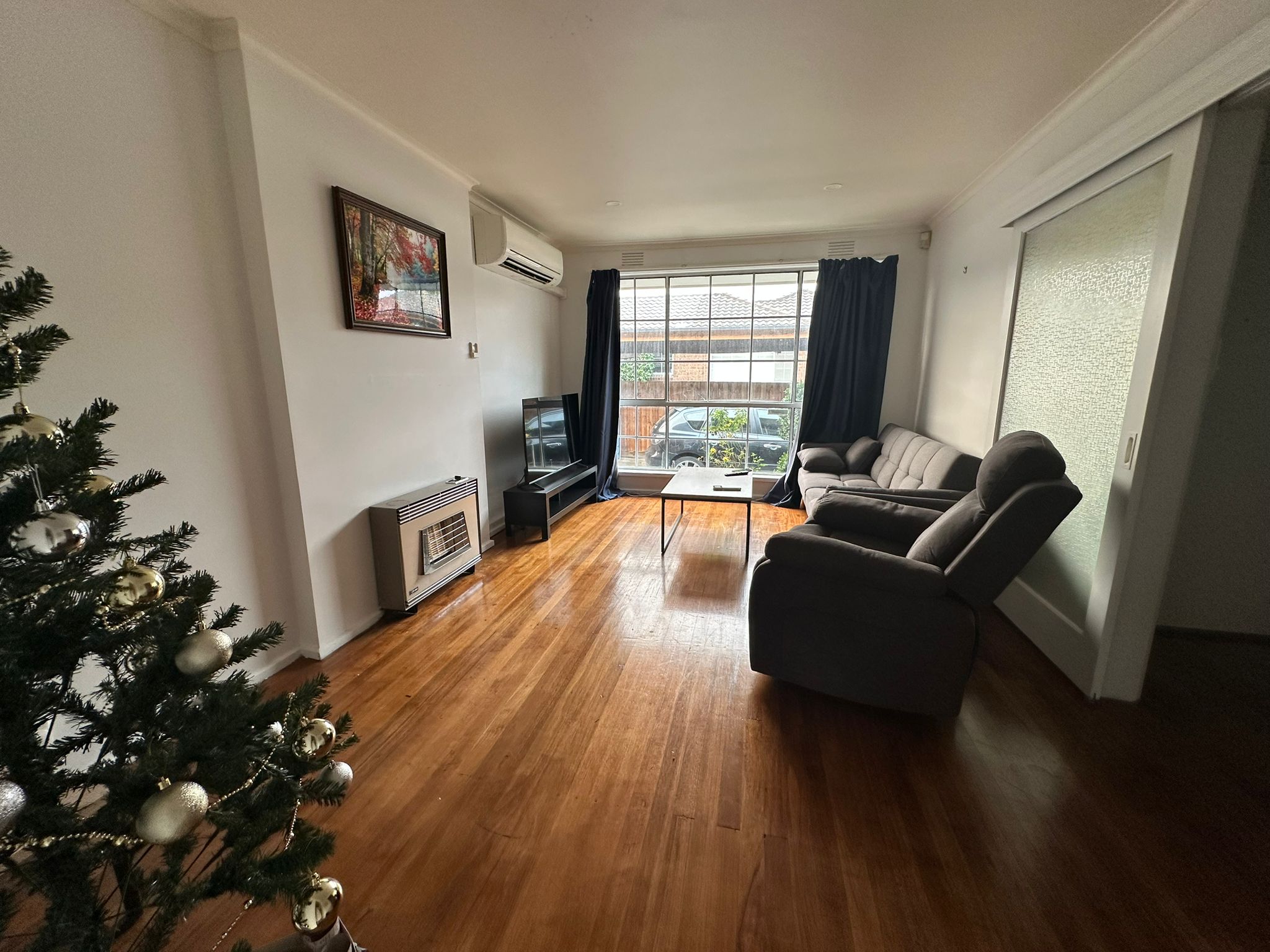 Two bedroom Unit at Prime Location - Highetts ILO Drop in Support — Home image 6