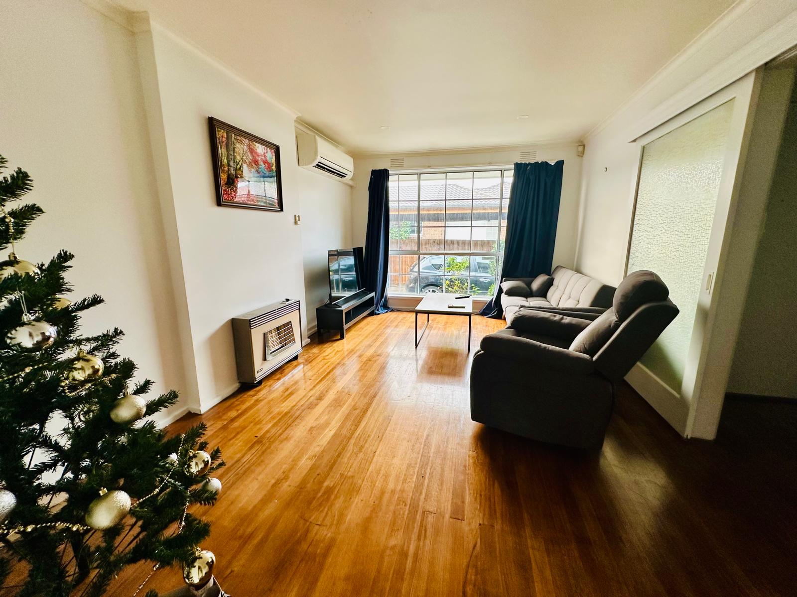 Two bedroom Unit at Prime Location - Highetts ILO Drop in Support — Home image 7