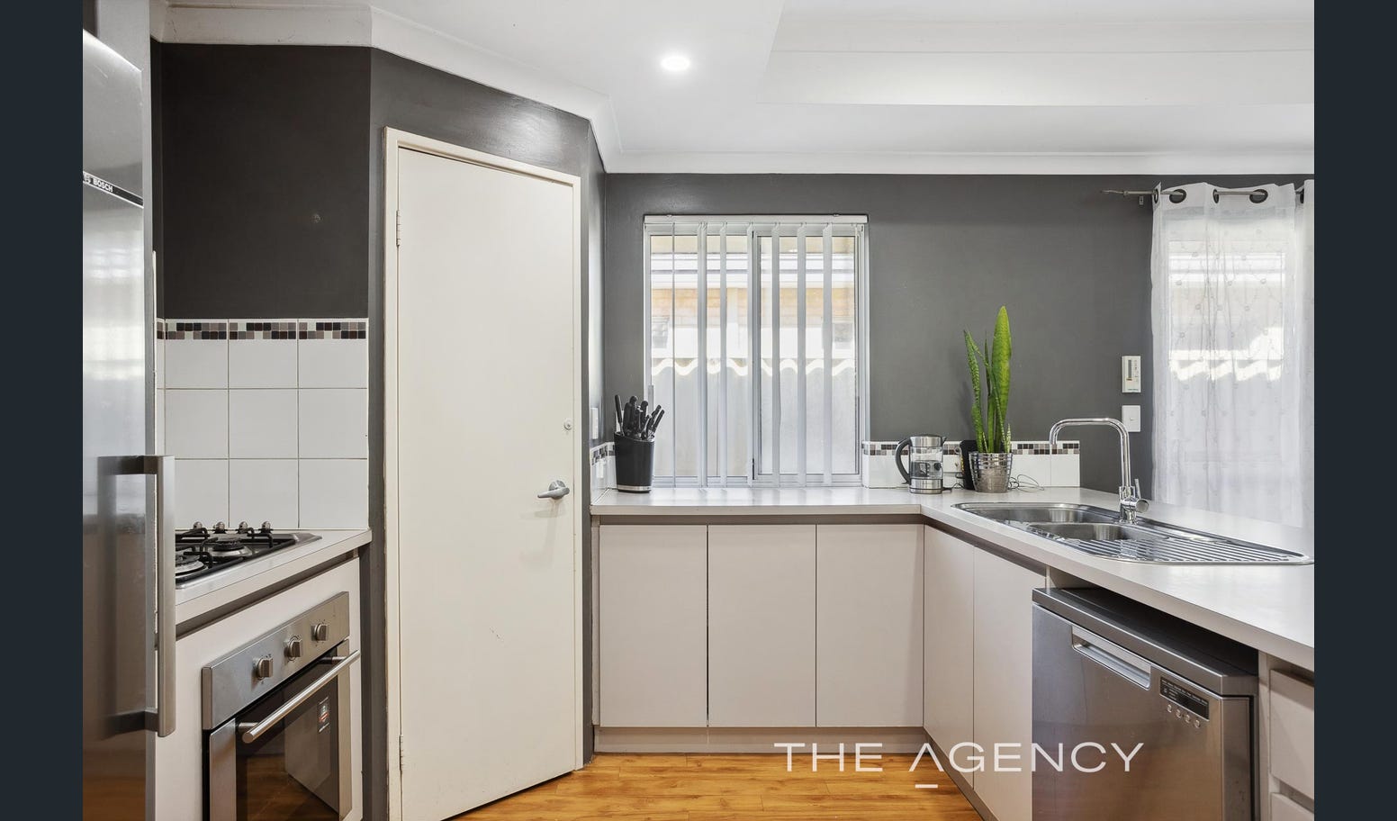 Lovely  SIL home in Ridgewood — Home image 24