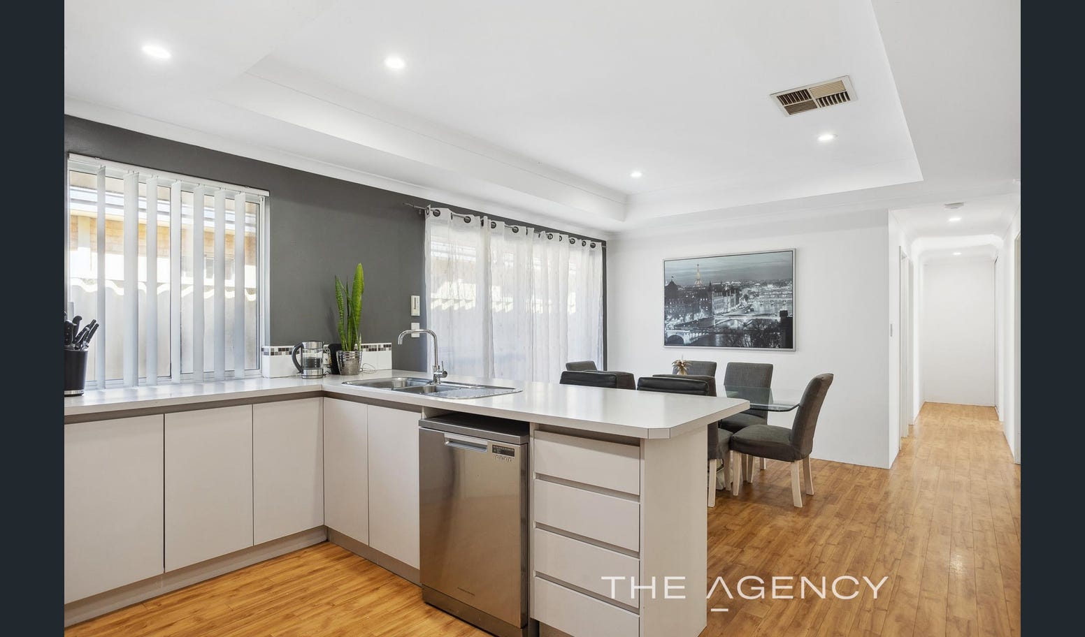 Lovely  SIL home in Ridgewood — Home image 25