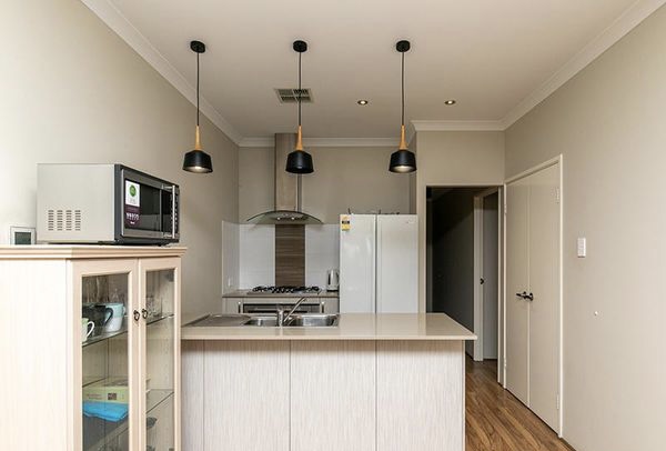 X3 ENSUITE ROOMS - SIL VACANCY HARRISDALE — Home image 2