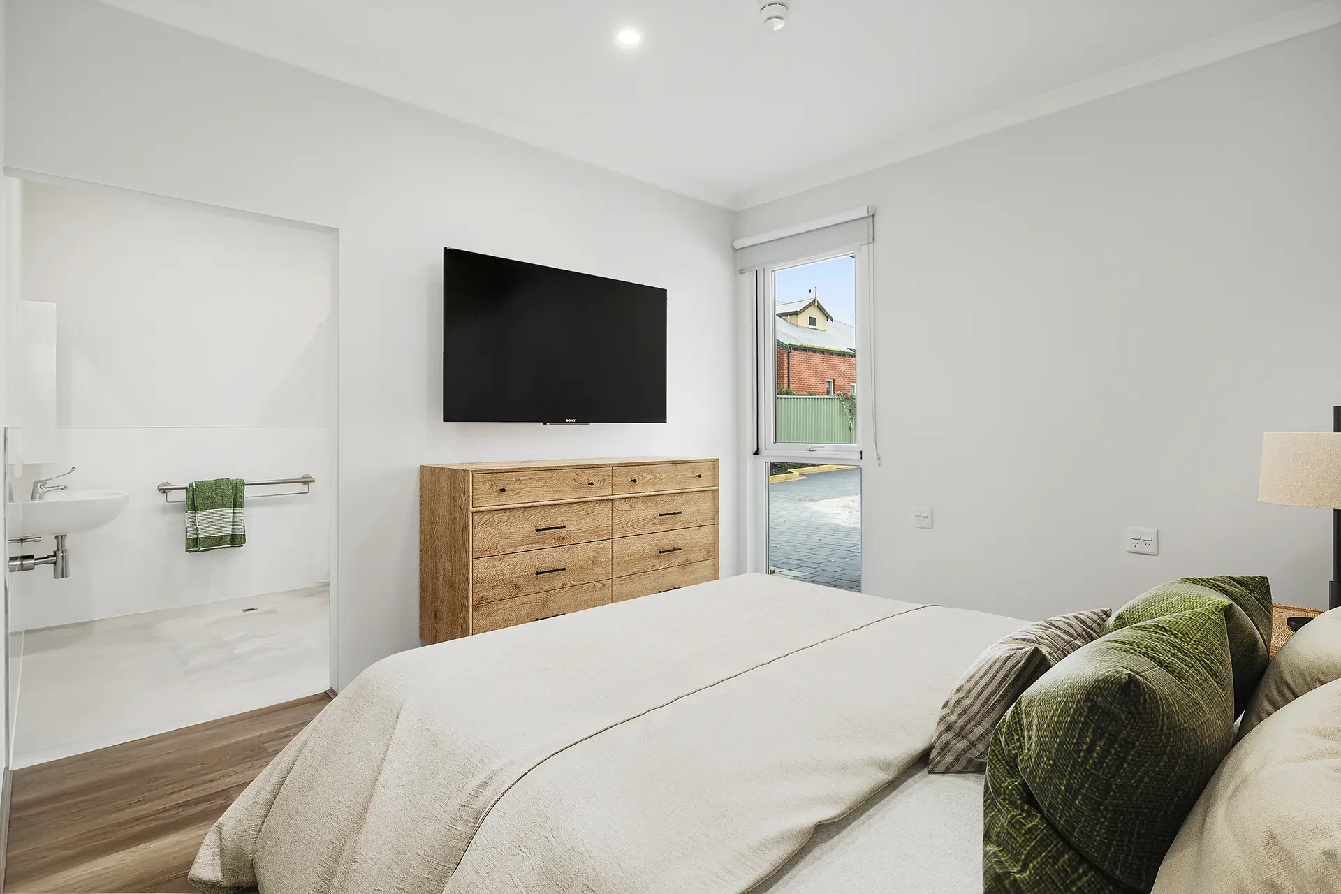 Blissful SDA Living in Bayswater — Home image 6