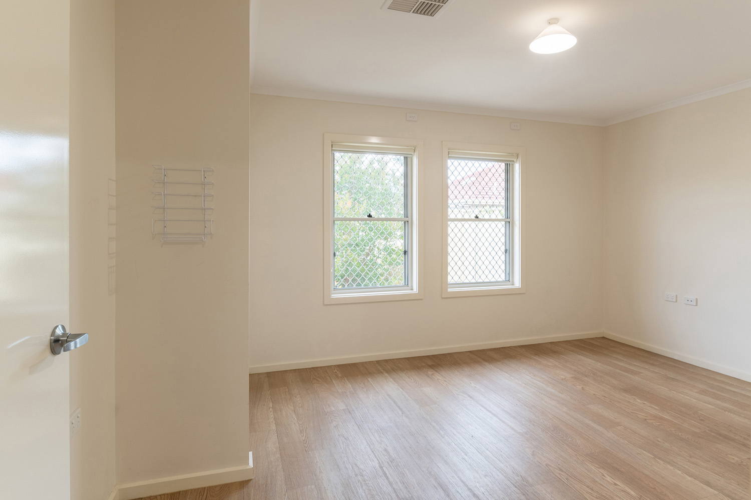 Fully Accessible SIL home in Seaton — Home image 8