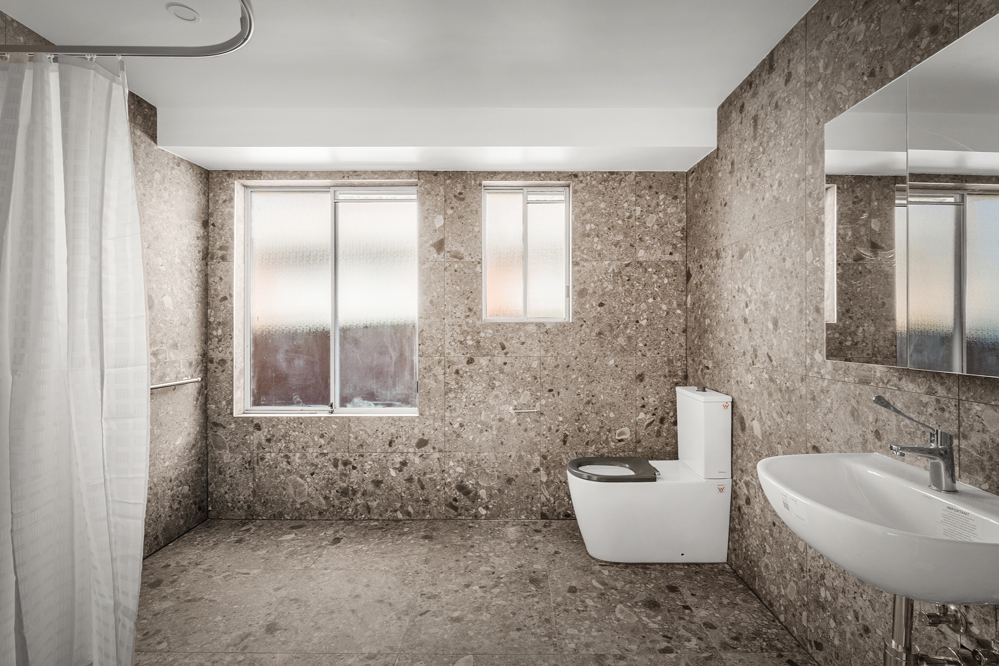 Newly renovated and accessible SIL home in Peakhurst — Home image 8