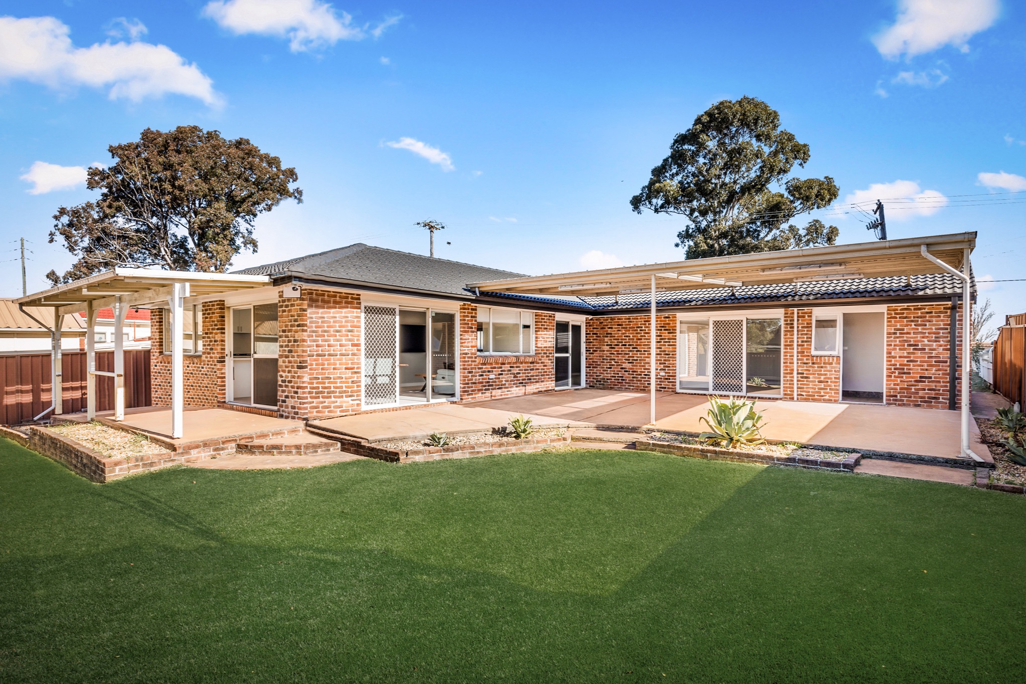 Newly renovated and accessible SIL home in Peakhurst — Home image 11