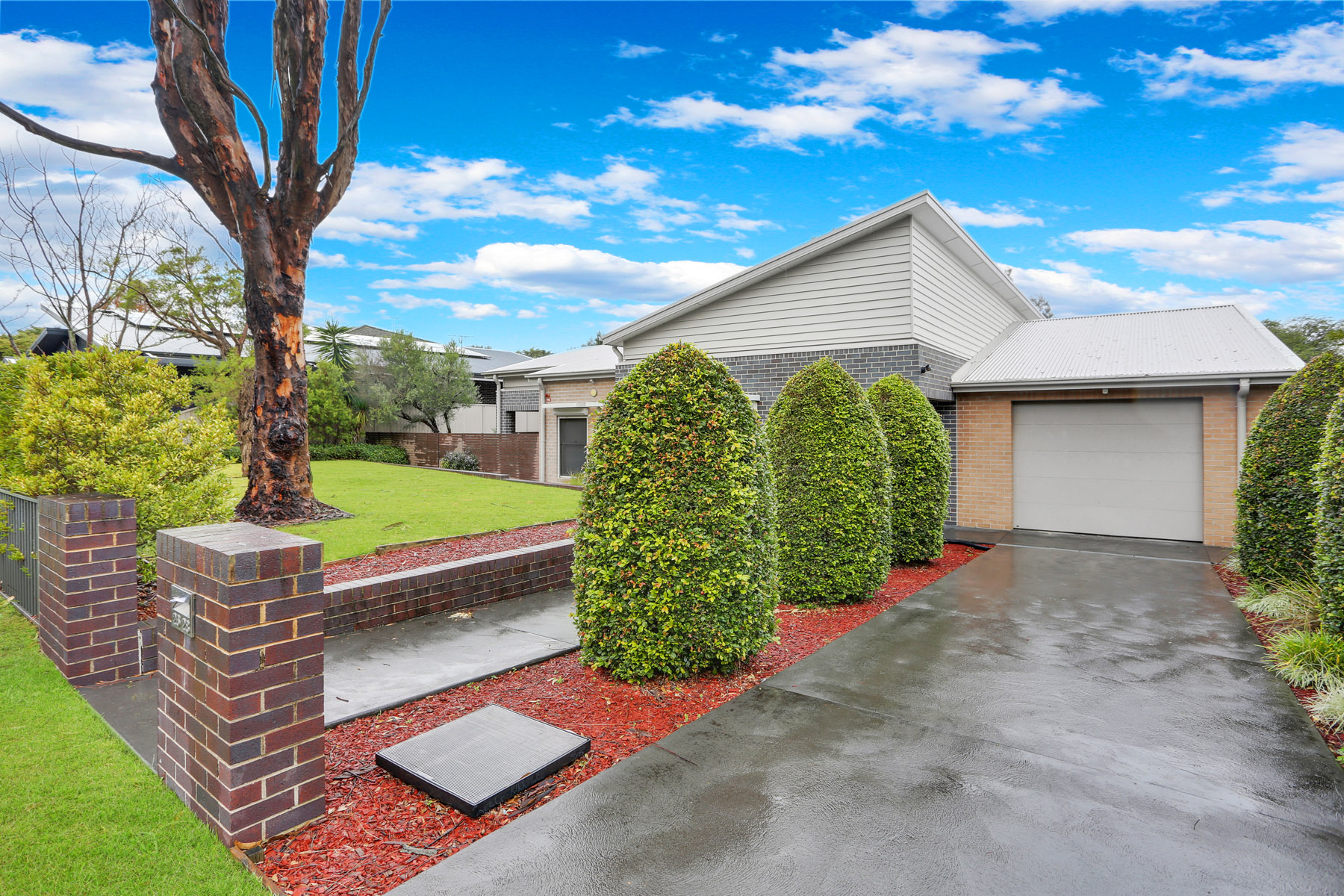 Loftus — Home image 8