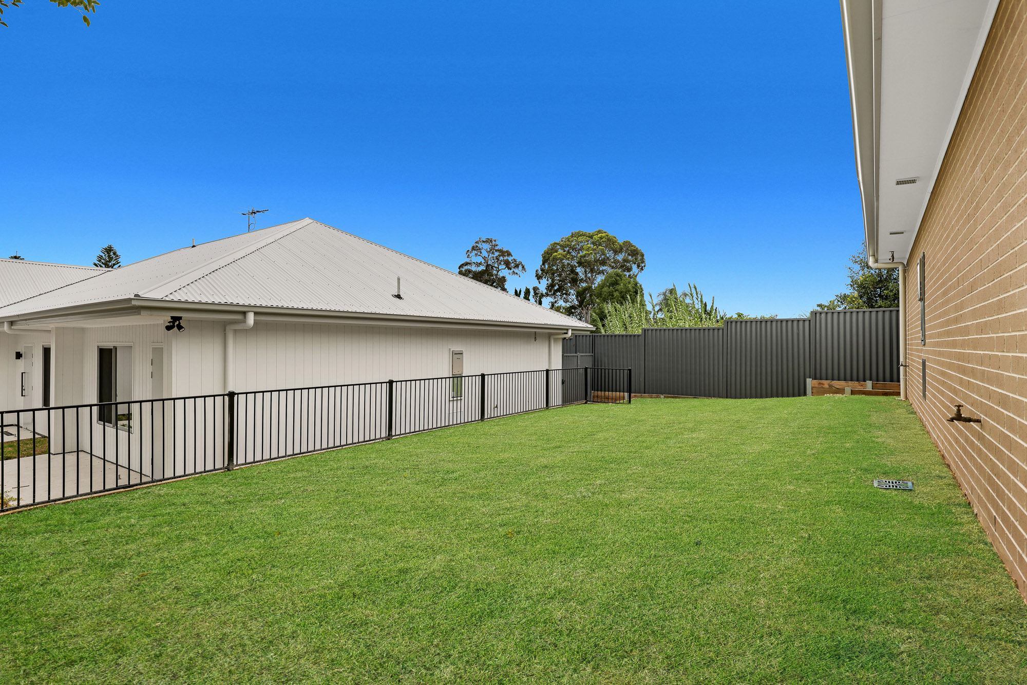 Secure & Independent Robust Villa in Toongabbie, Western Sydney — Home image 6