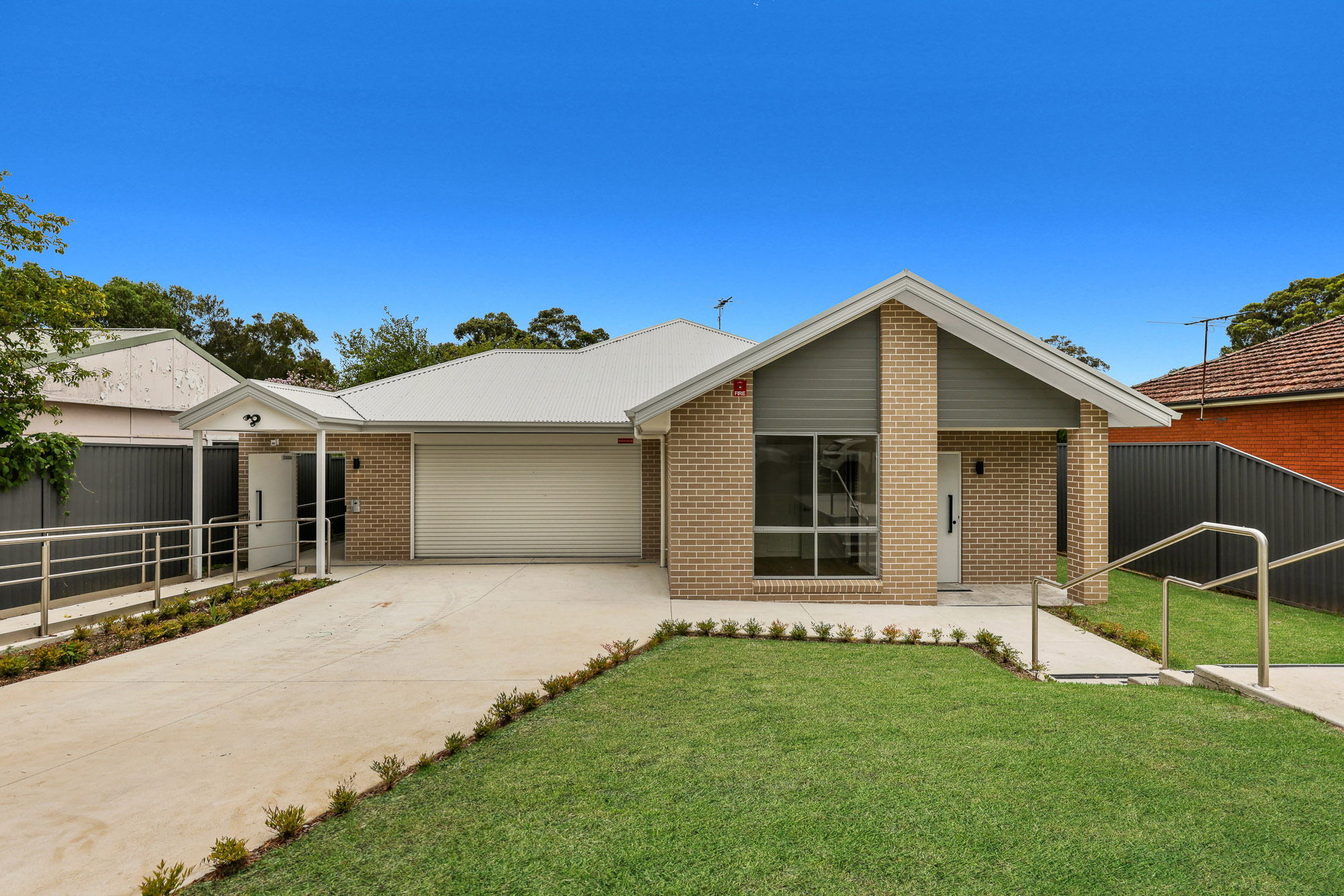 Secure & Independent Robust Villa in Toongabbie, Western Sydney — Home image 10