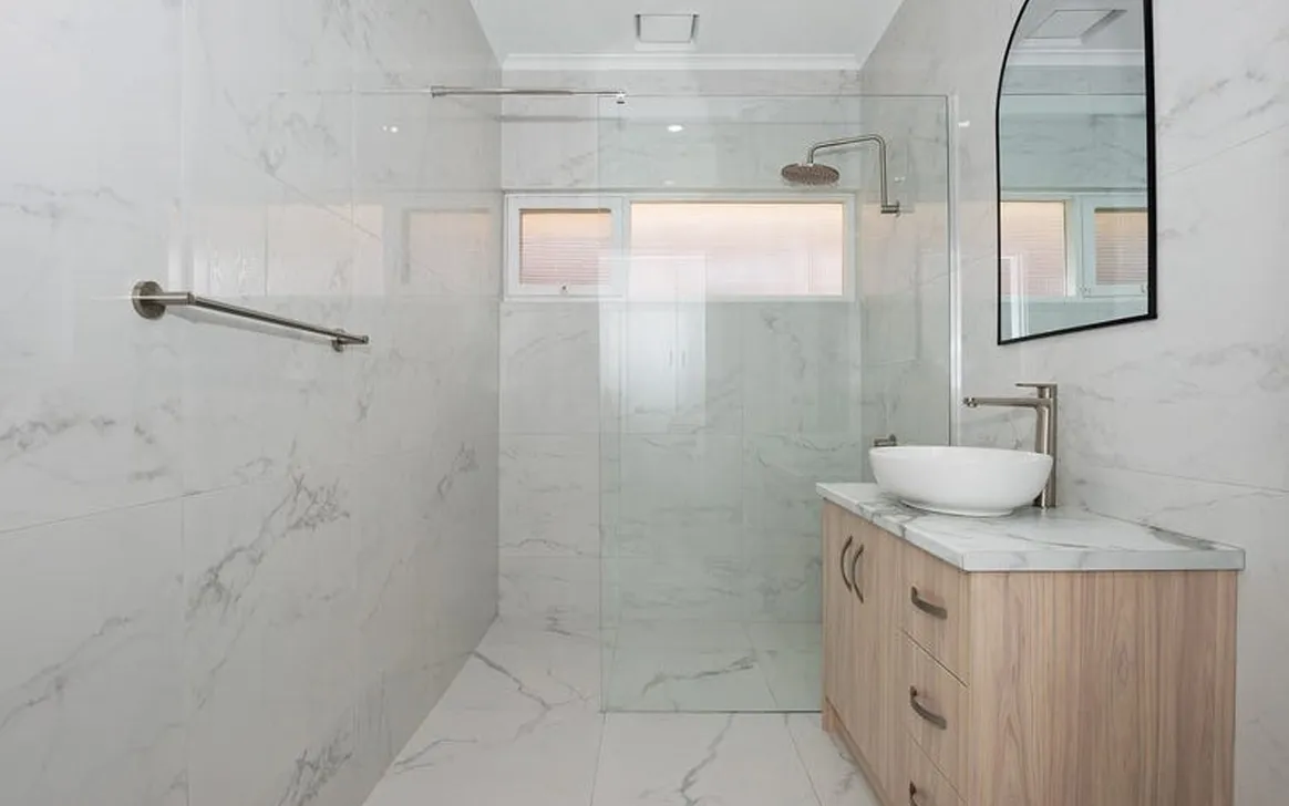 Timeless Elegance and Modern Comfort in our Prospect SIL Home — Home image 2