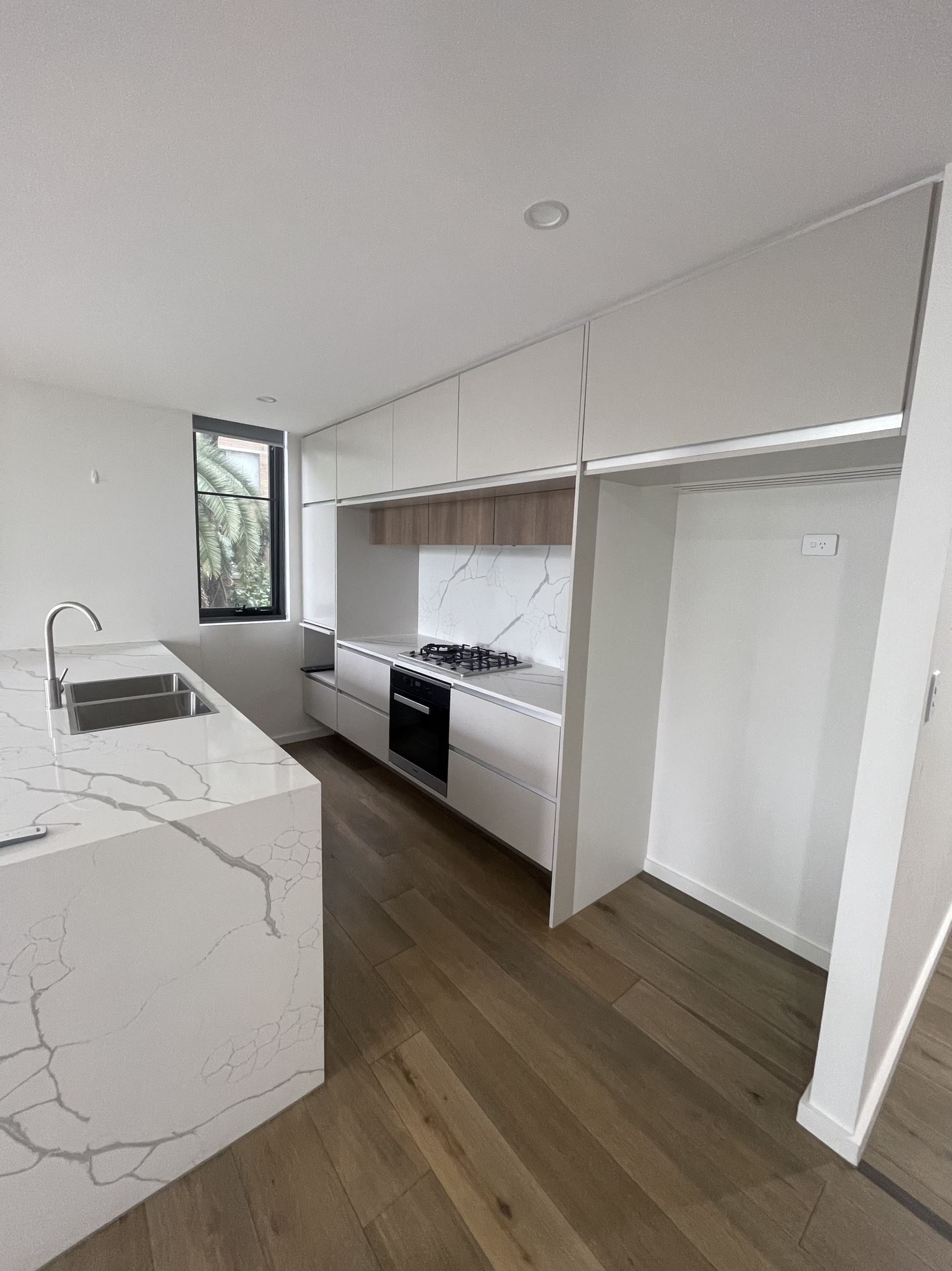 Stylish apartment in leafy Lane Cove village - Individual tailored support — Home image 6