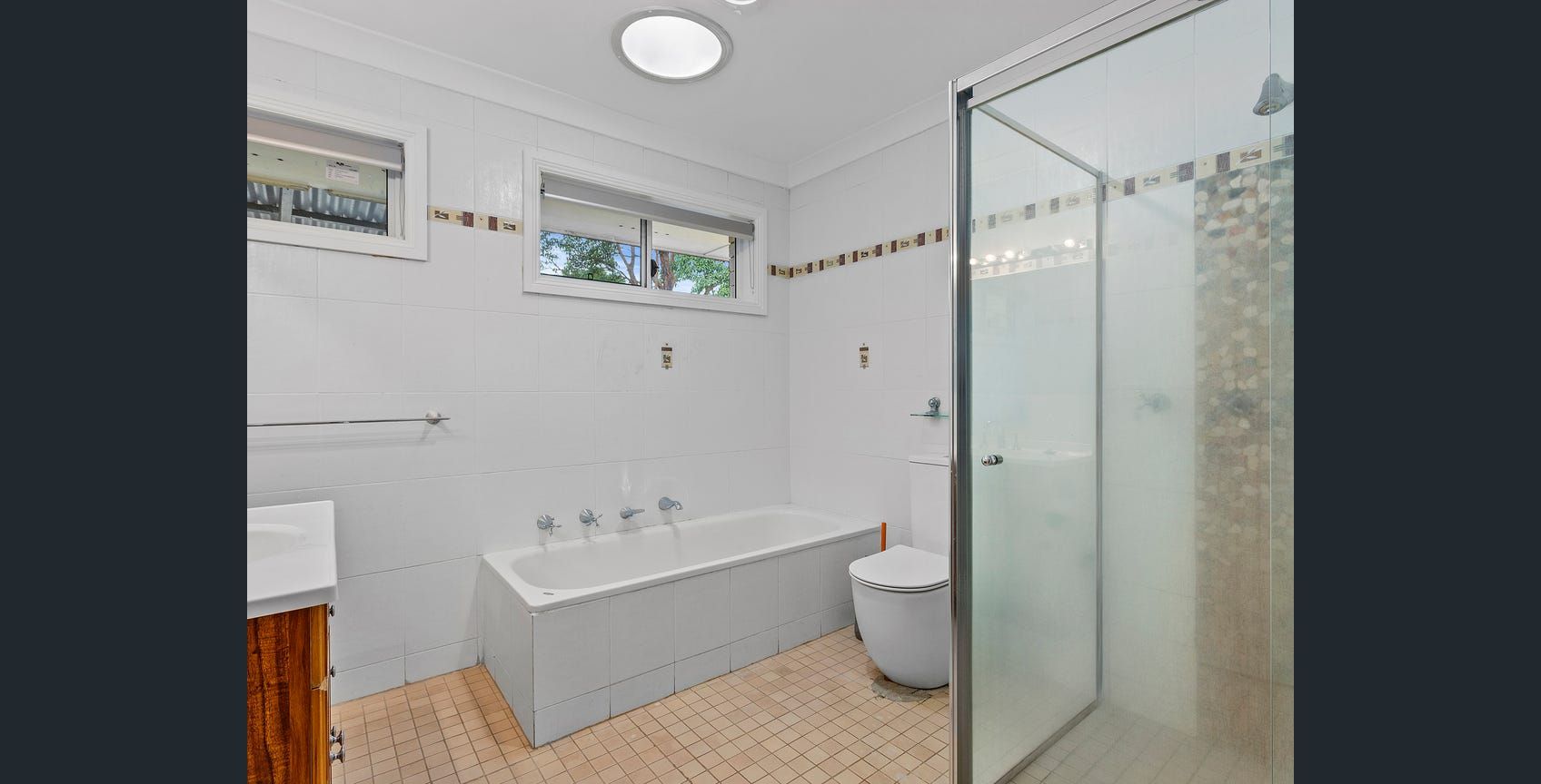 Contemporary SIL in Miranda — Home image 3