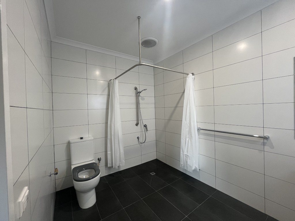 4 BR HPS Home with OOA Room – Hilbert — Home image 16