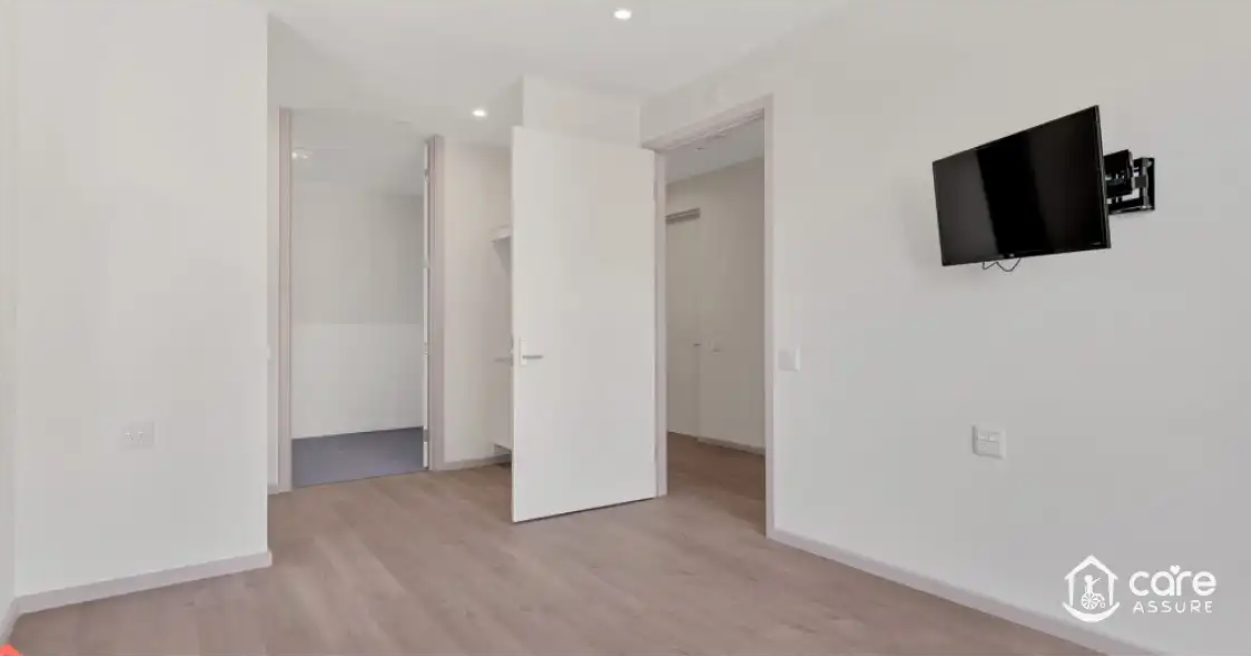 Robust SDA Home in Smithfield — Home image 2