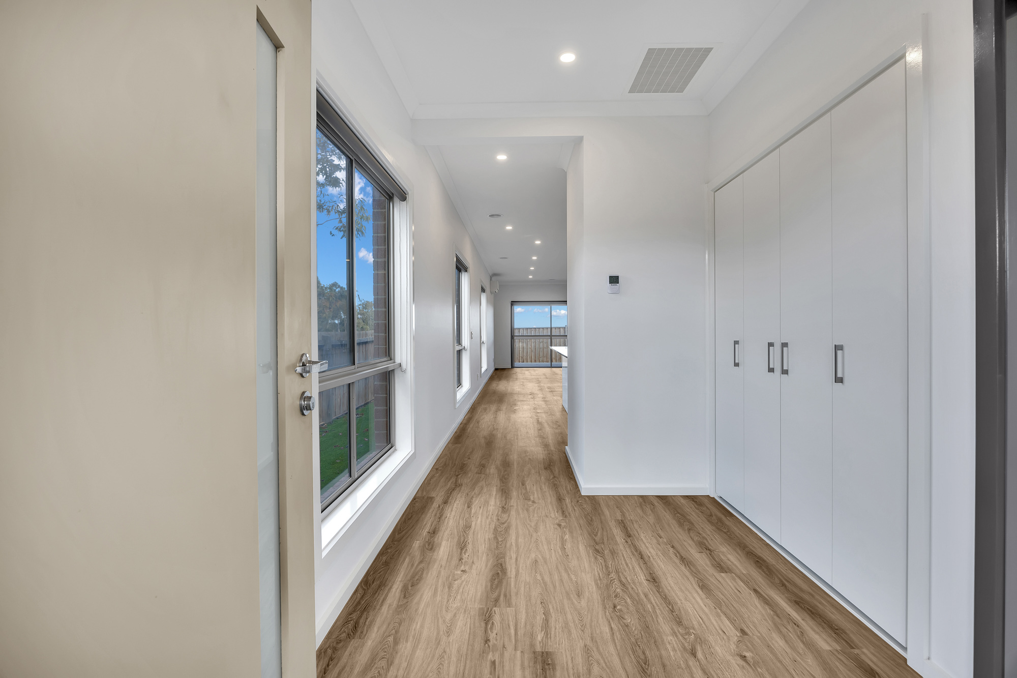 Brand New Robust 3 Bedroom House in Strathtulloh, Victoria 3338 — Home image 3
