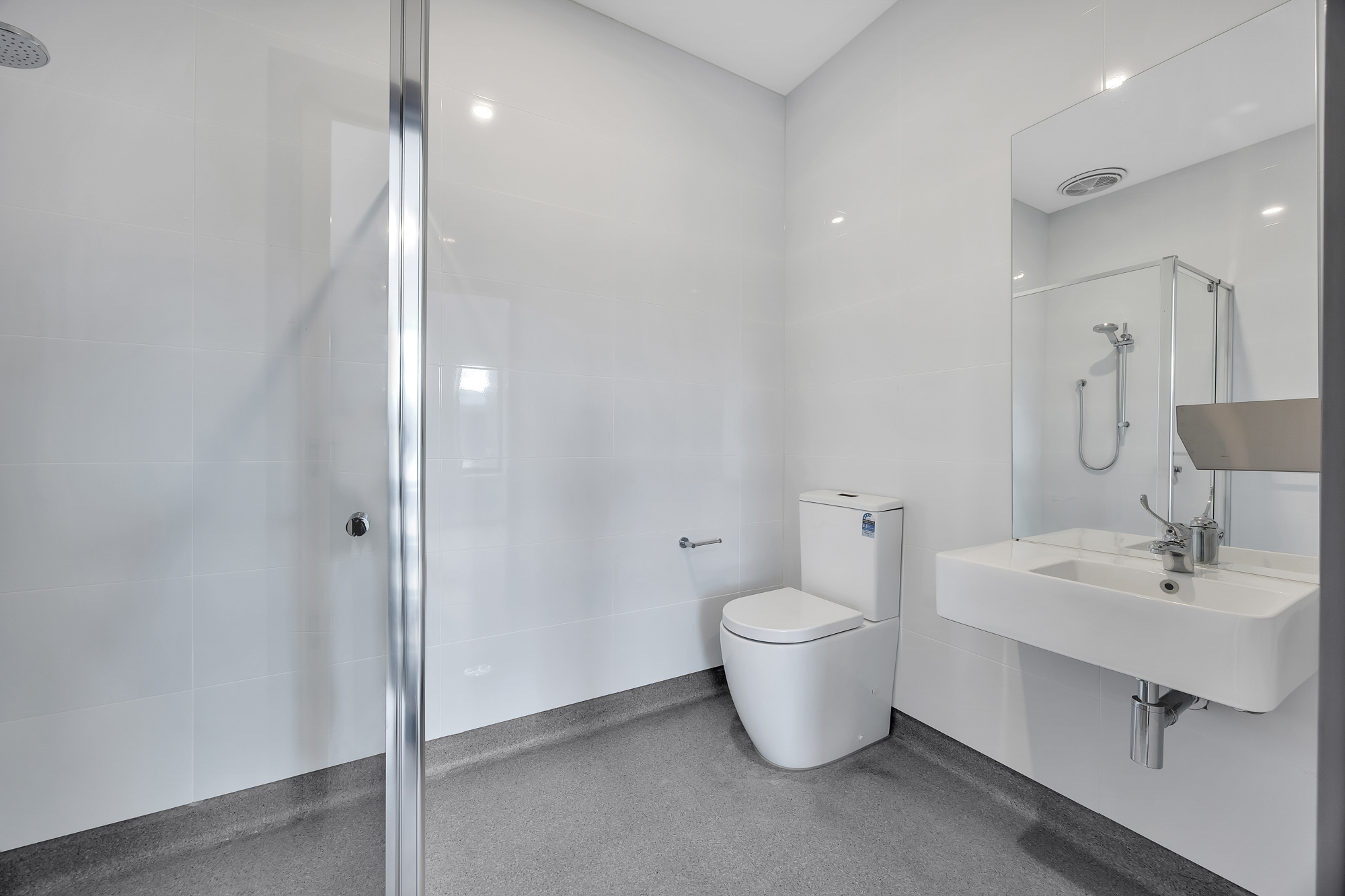 Brand New Robust 3 Bedroom House in Strathtulloh, Victoria 3338 — Home image 5
