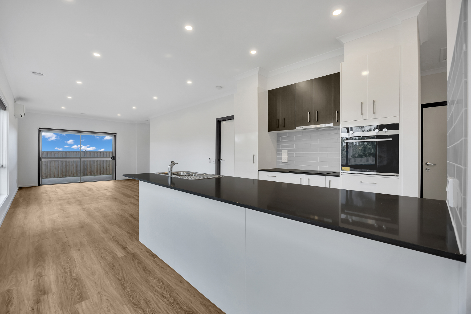 Brand New Robust 3 Bedroom House in Strathtulloh, Victoria 3338 — Home image 11